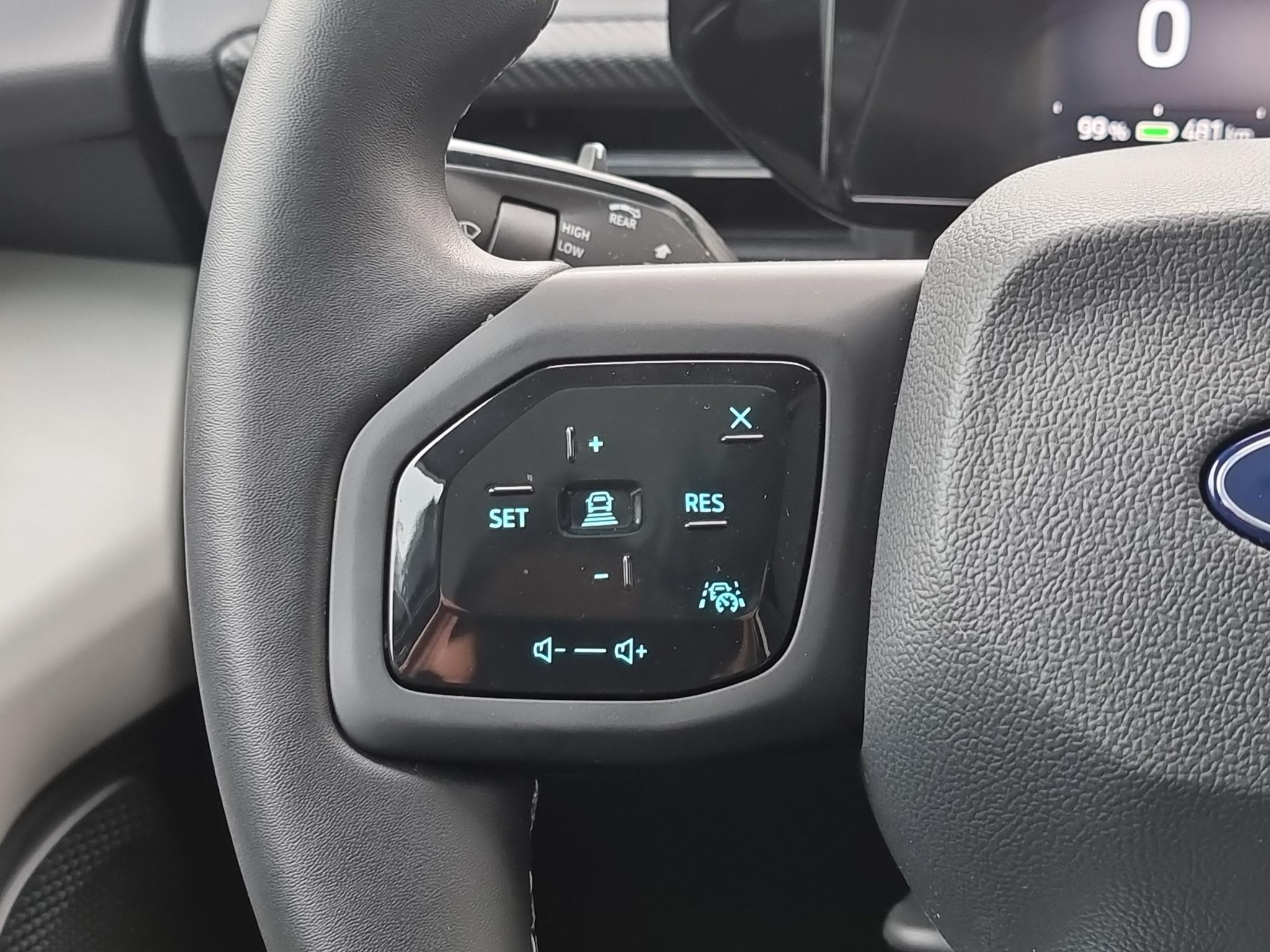 listing desktop thumbnail image 8