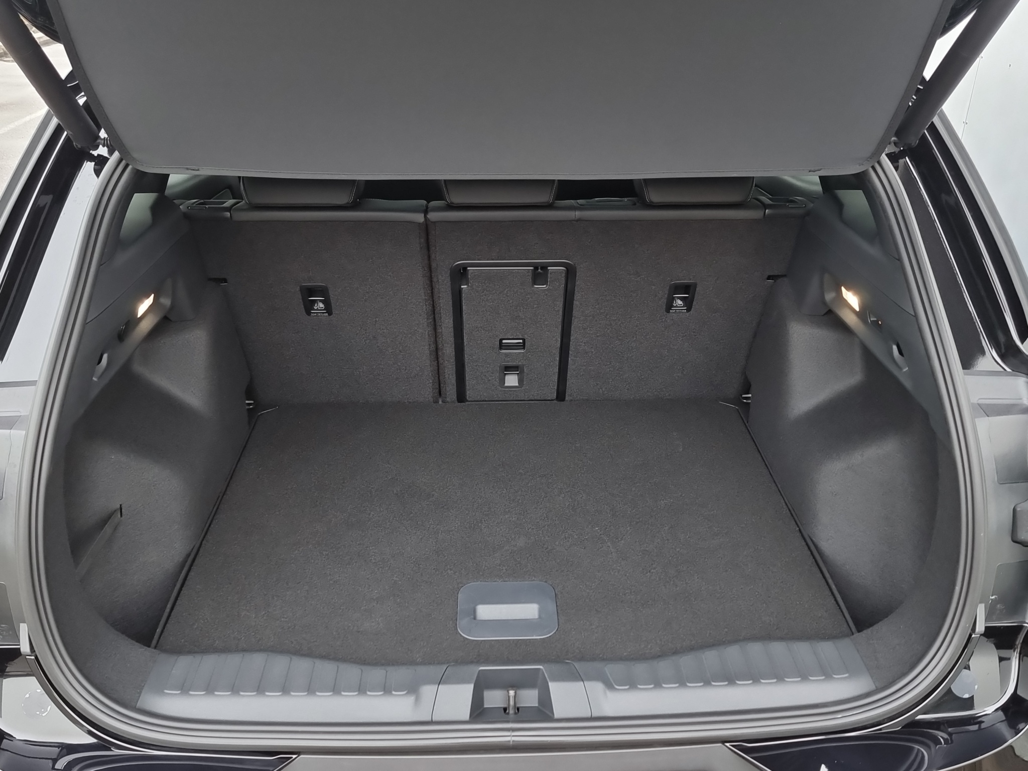 listing desktop thumbnail image 15