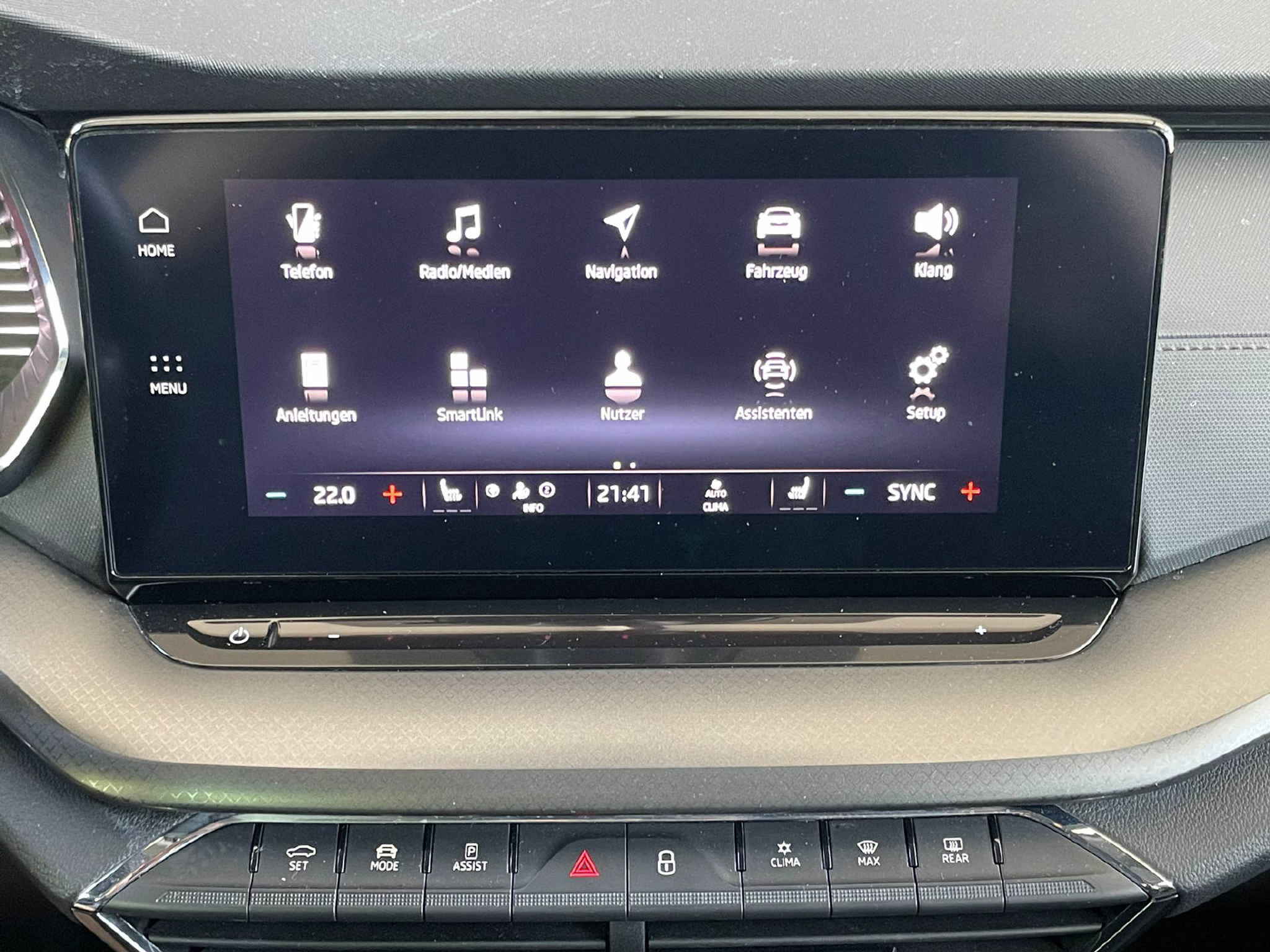 listing desktop thumbnail image 11