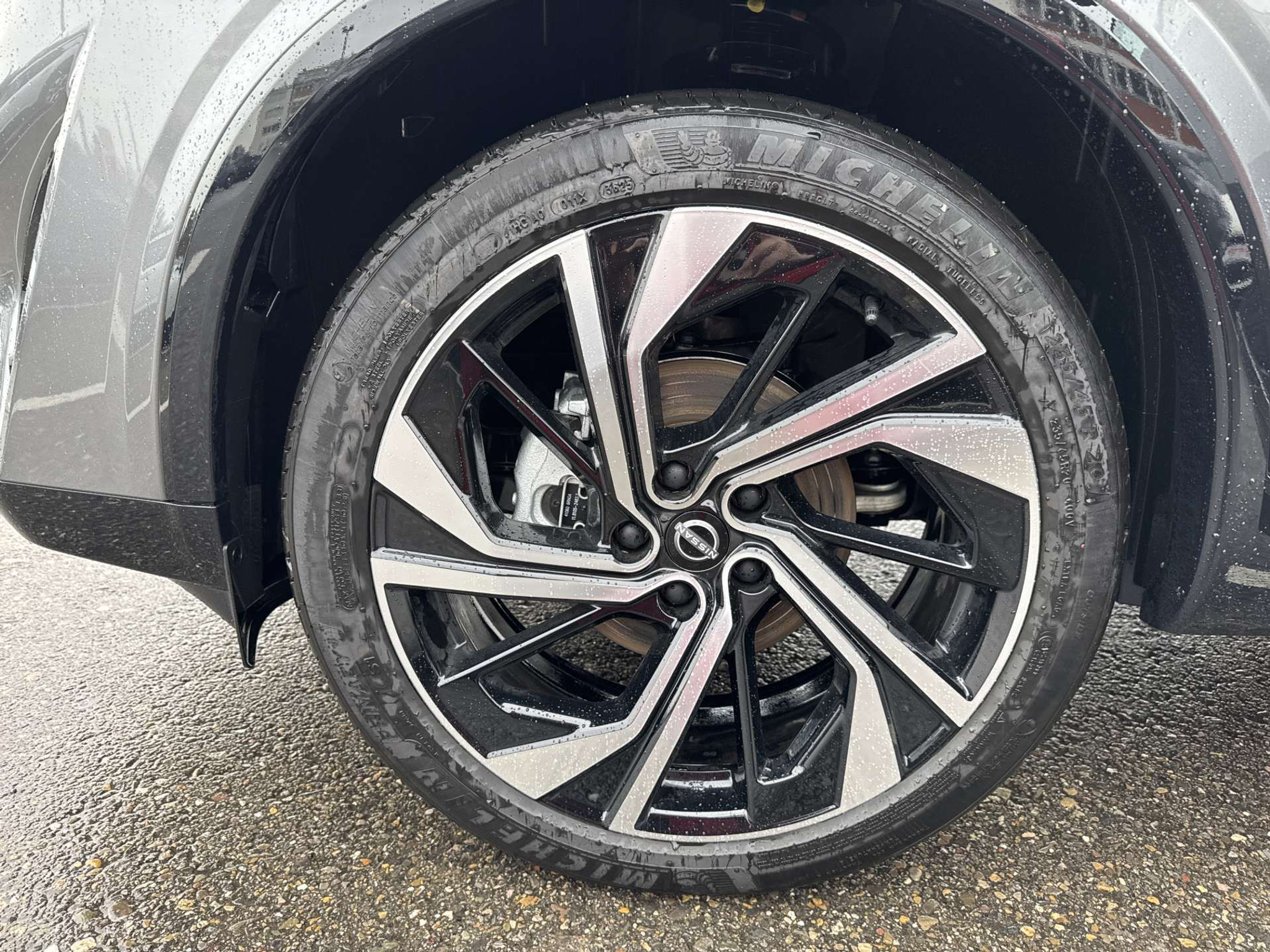 listing desktop thumbnail image 8