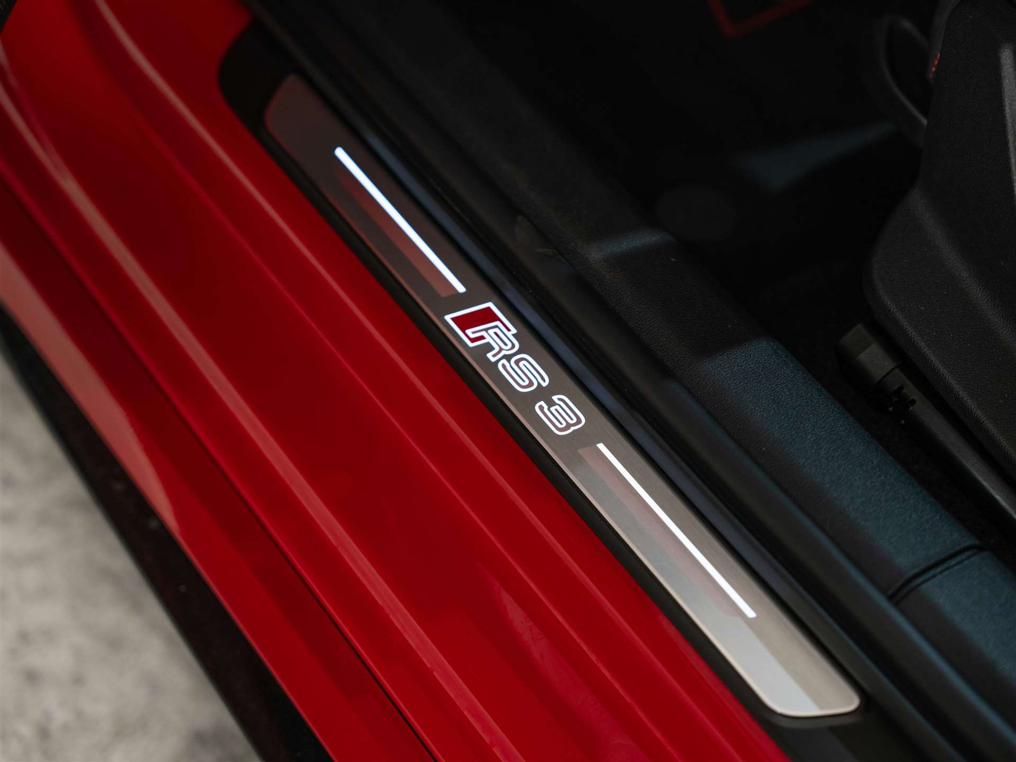 listing desktop thumbnail image 30