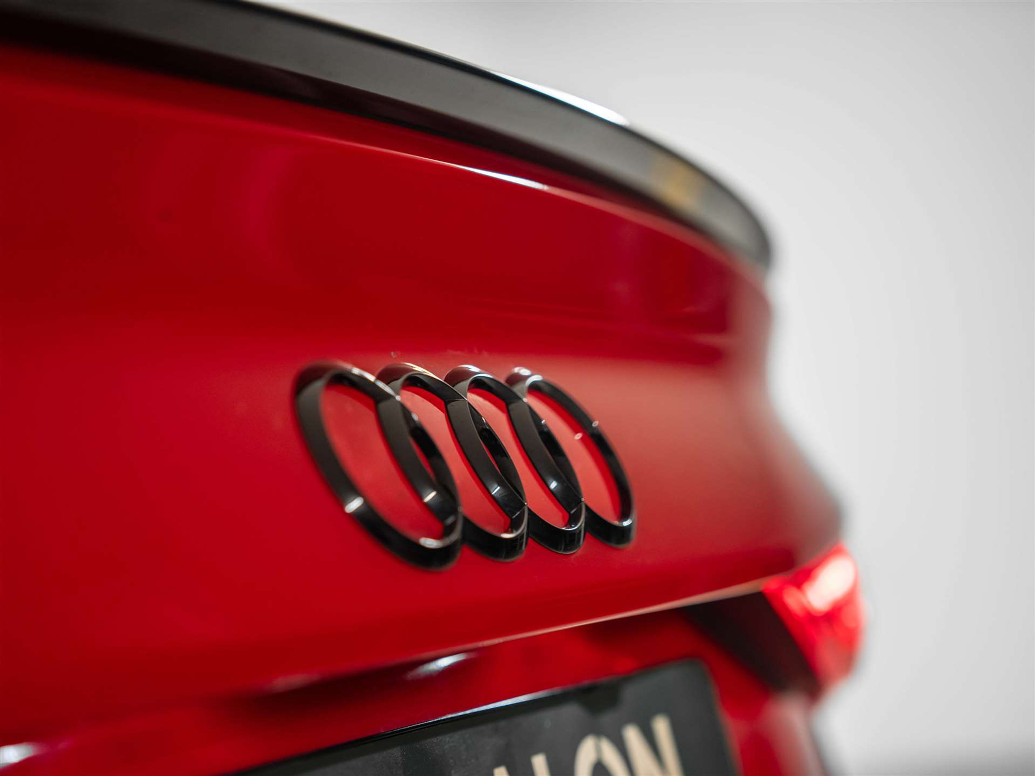 listing desktop thumbnail image 23