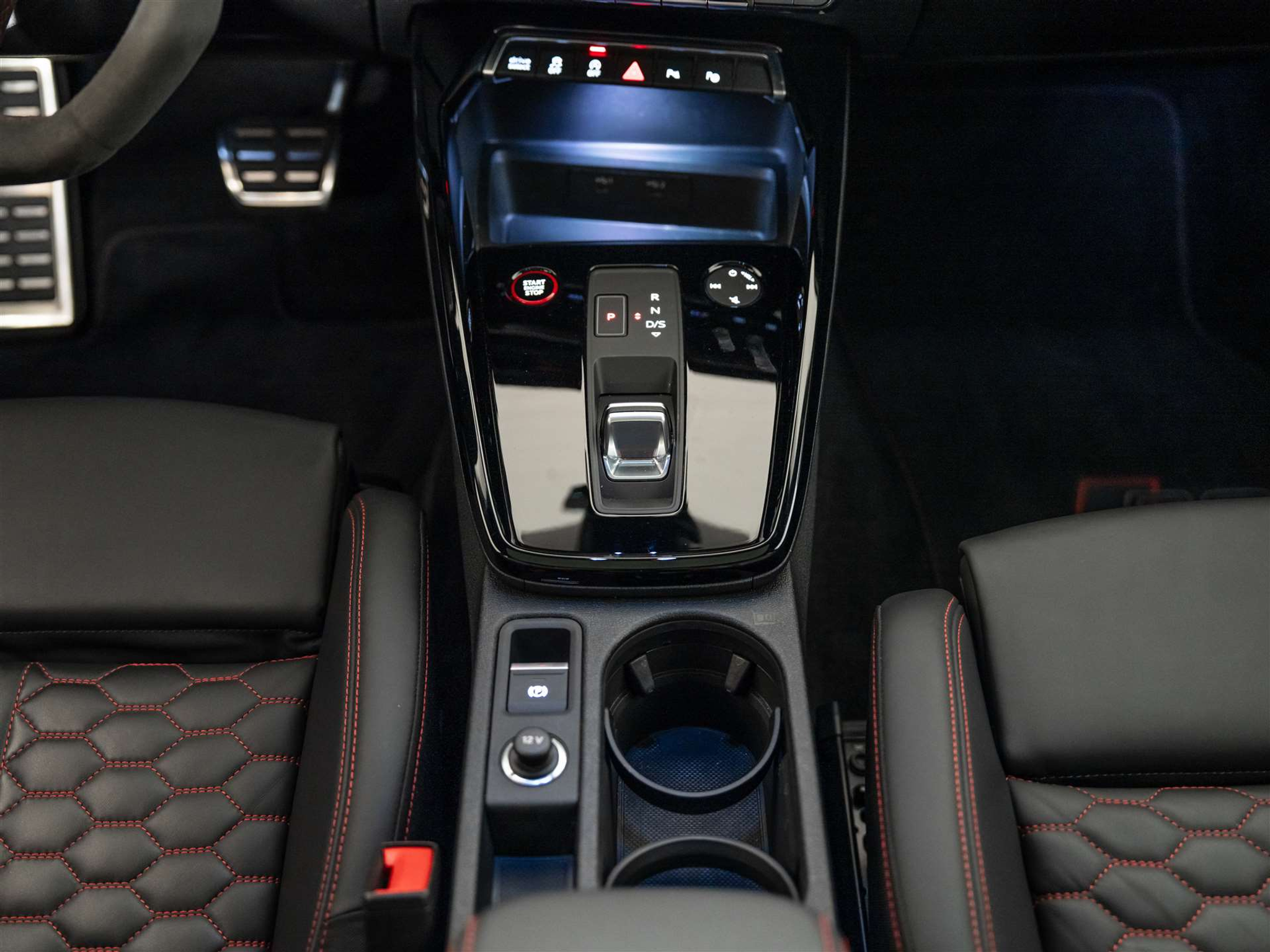 listing desktop thumbnail image 40