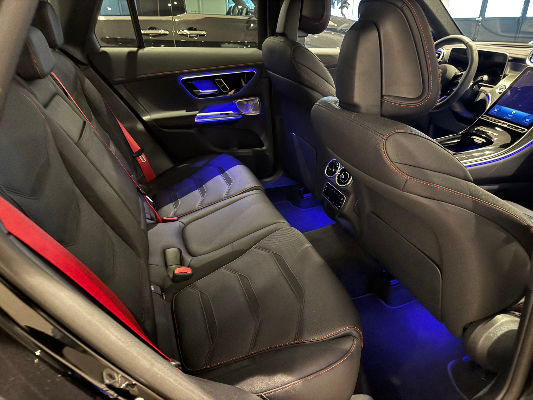 listing desktop thumbnail image 12