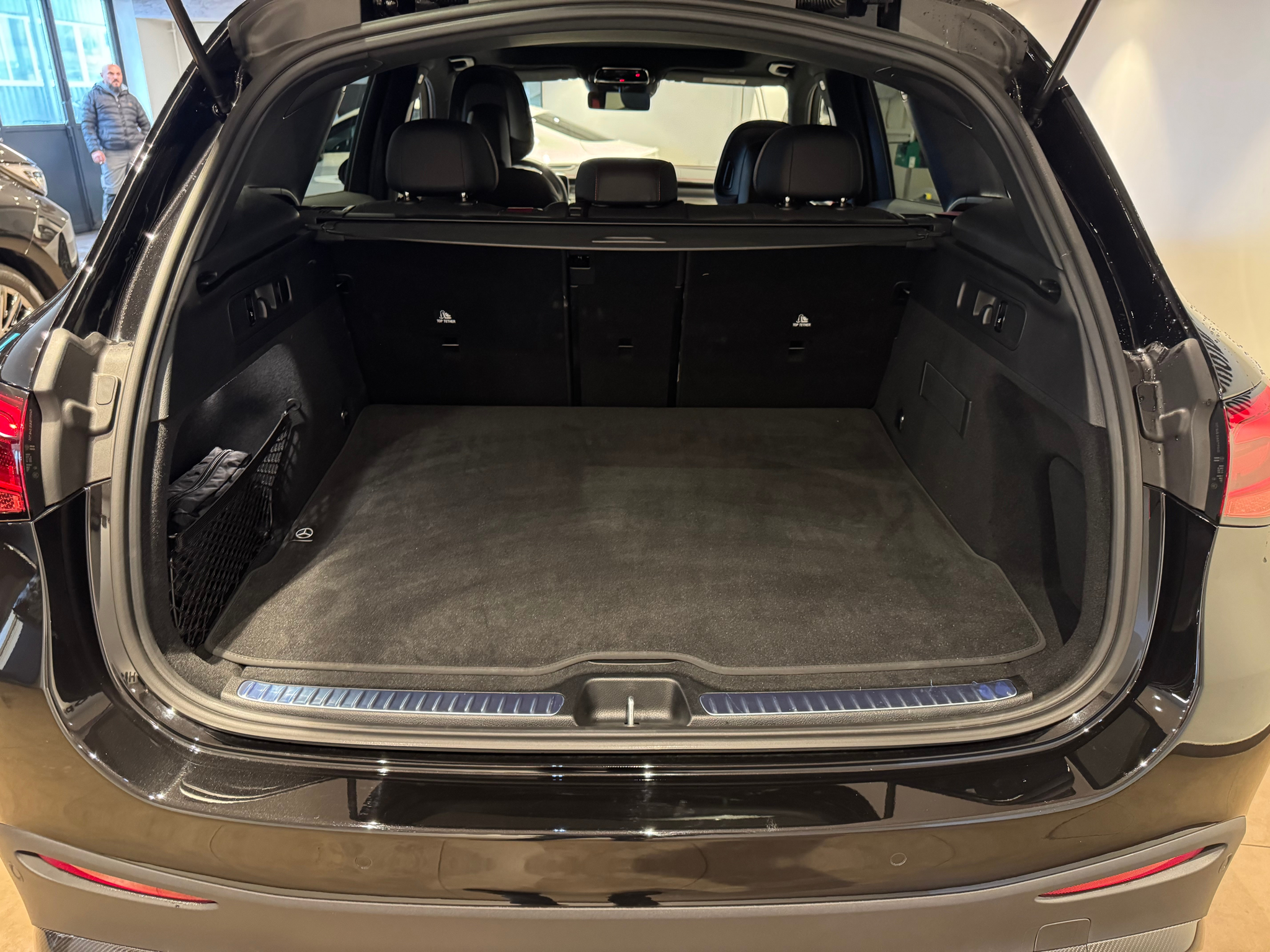 listing desktop thumbnail image 5