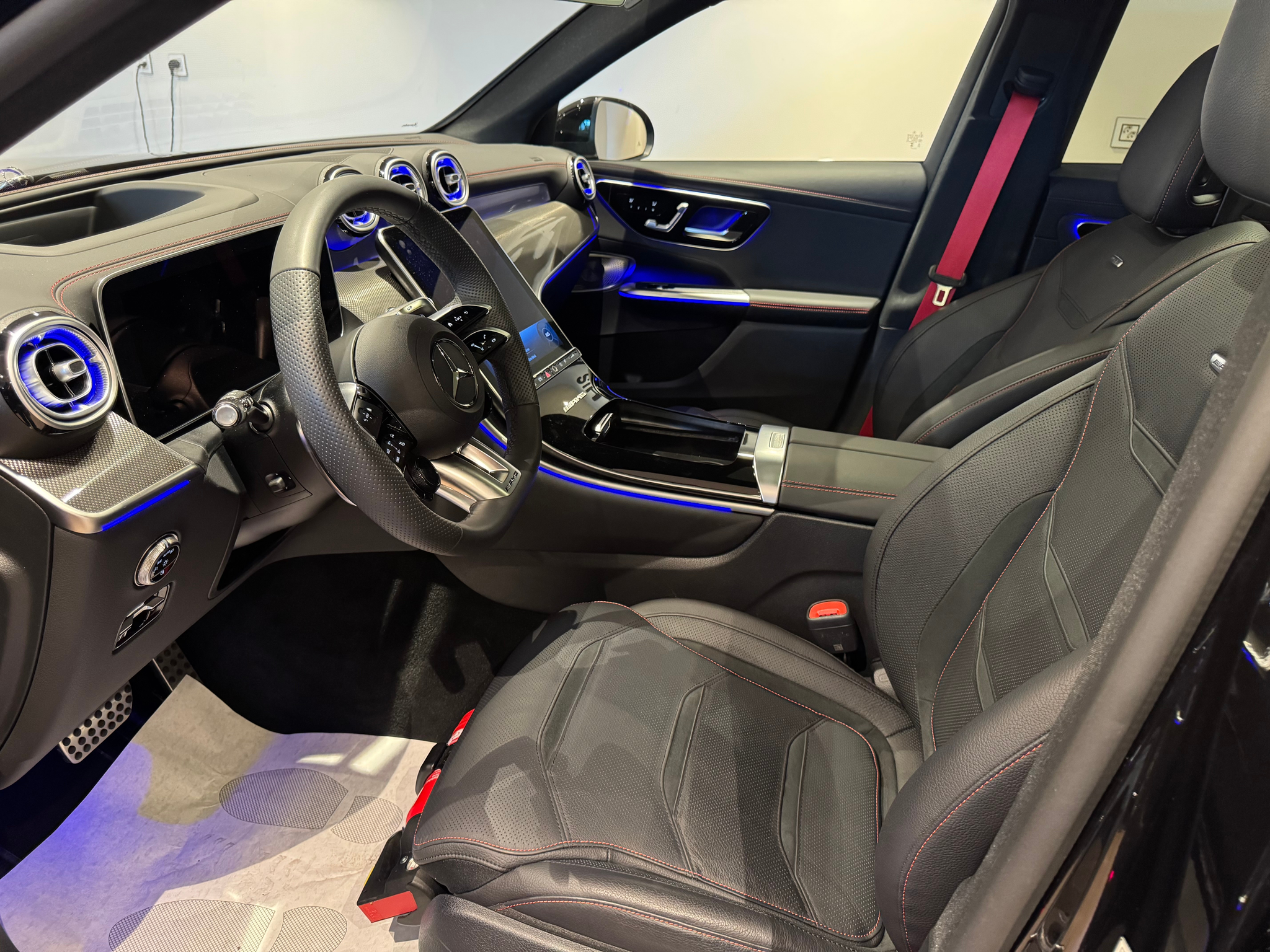 listing desktop thumbnail image 21