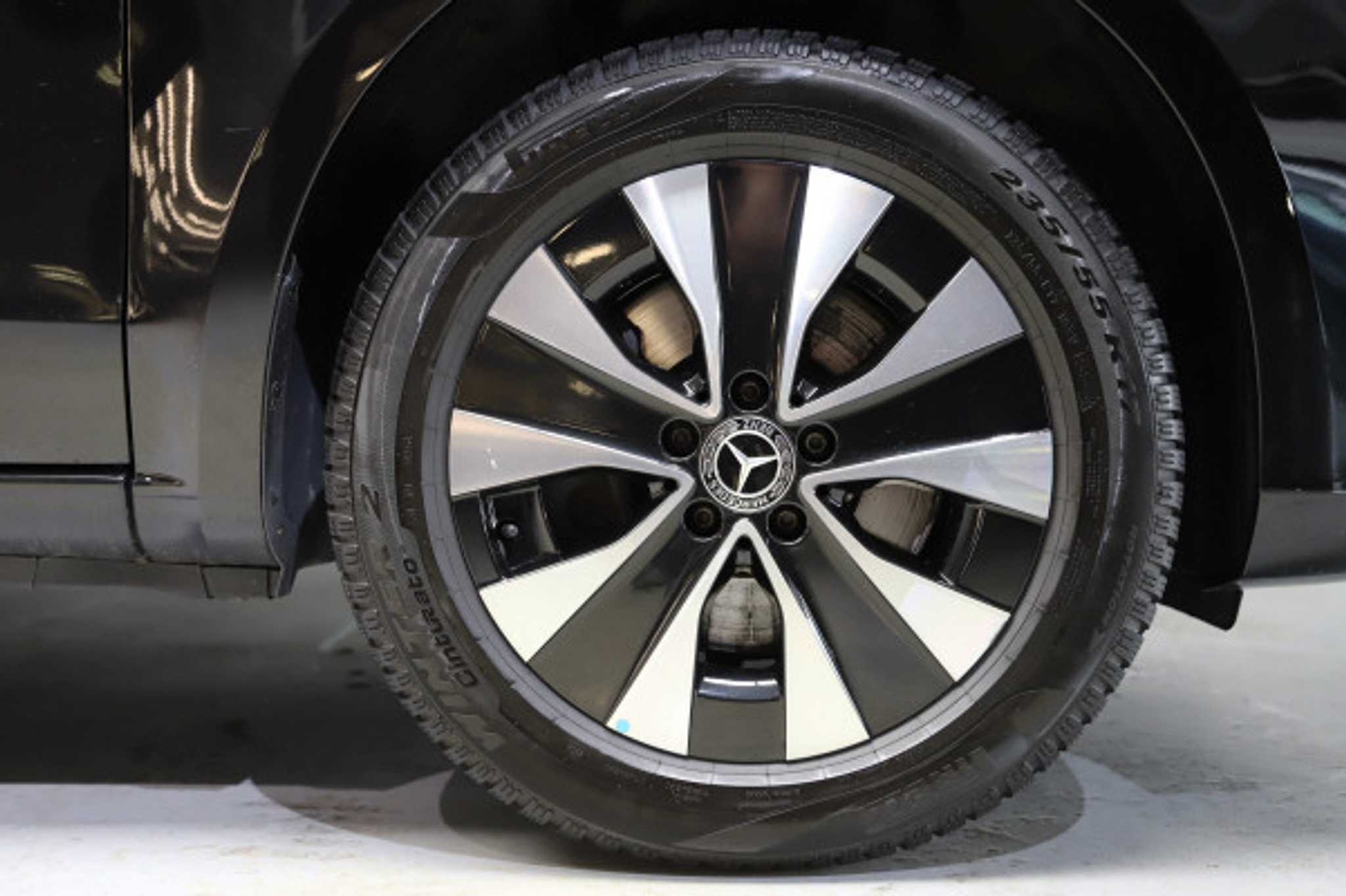 listing desktop thumbnail image 12