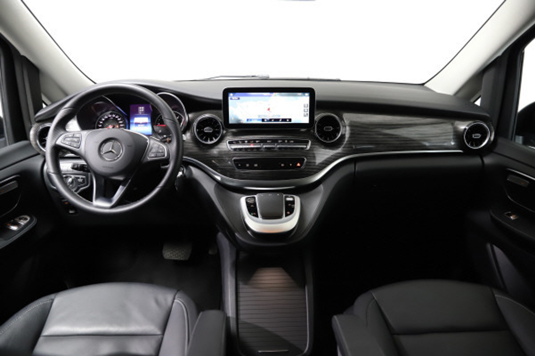 listing desktop thumbnail image 9