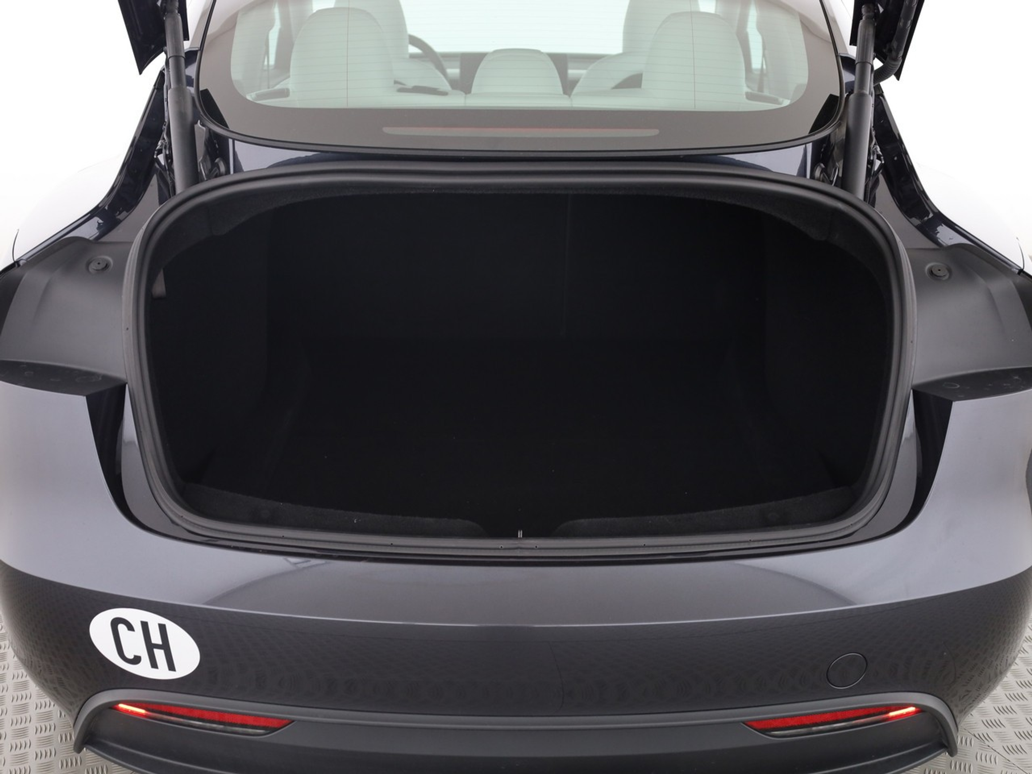 listing desktop thumbnail image 6