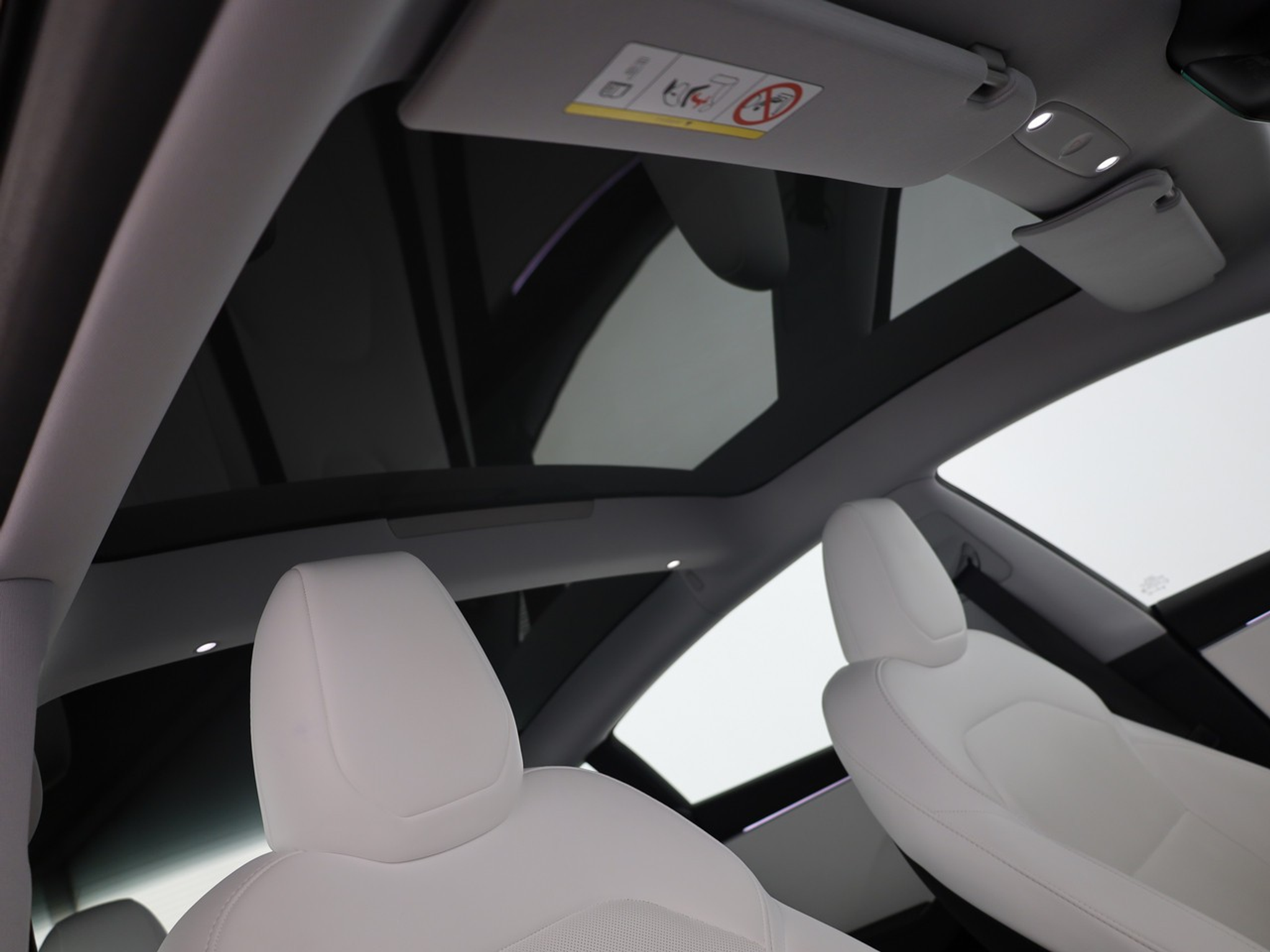 listing desktop thumbnail image 12