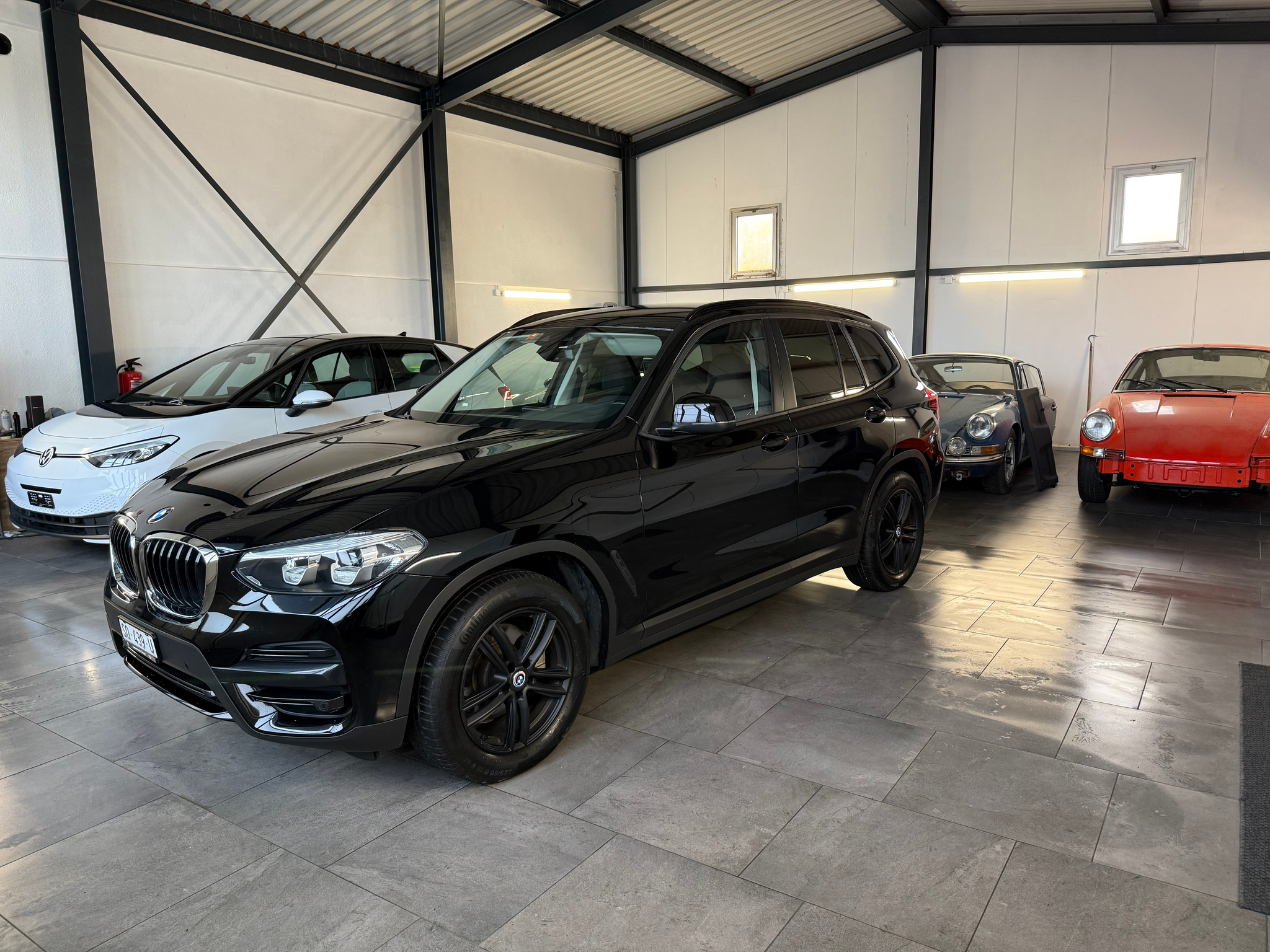 listing desktop thumbnail image 2