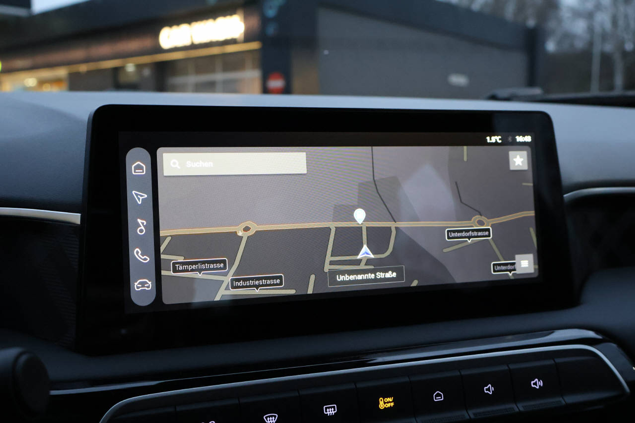 listing desktop thumbnail image 11