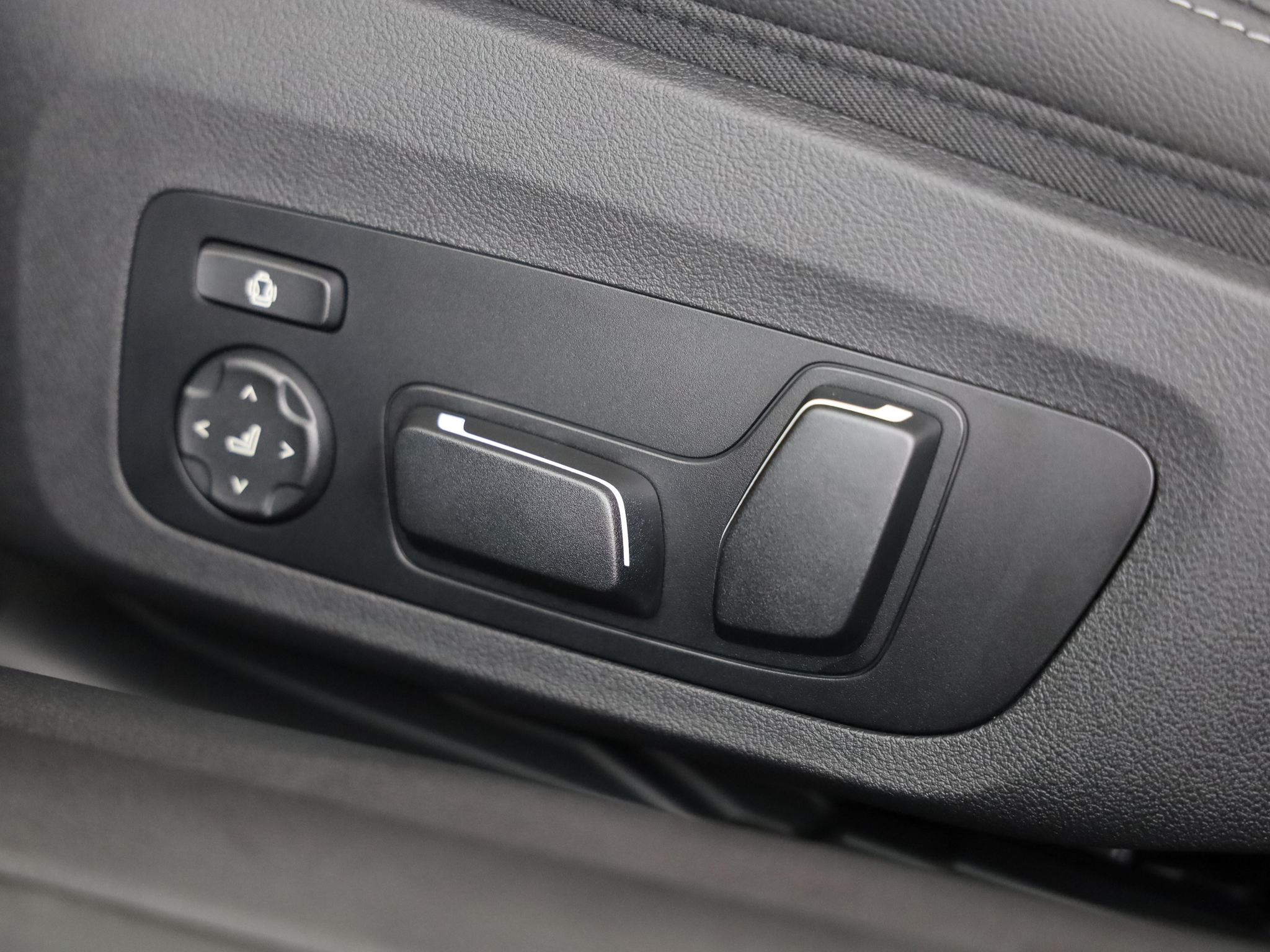 listing desktop thumbnail image 20