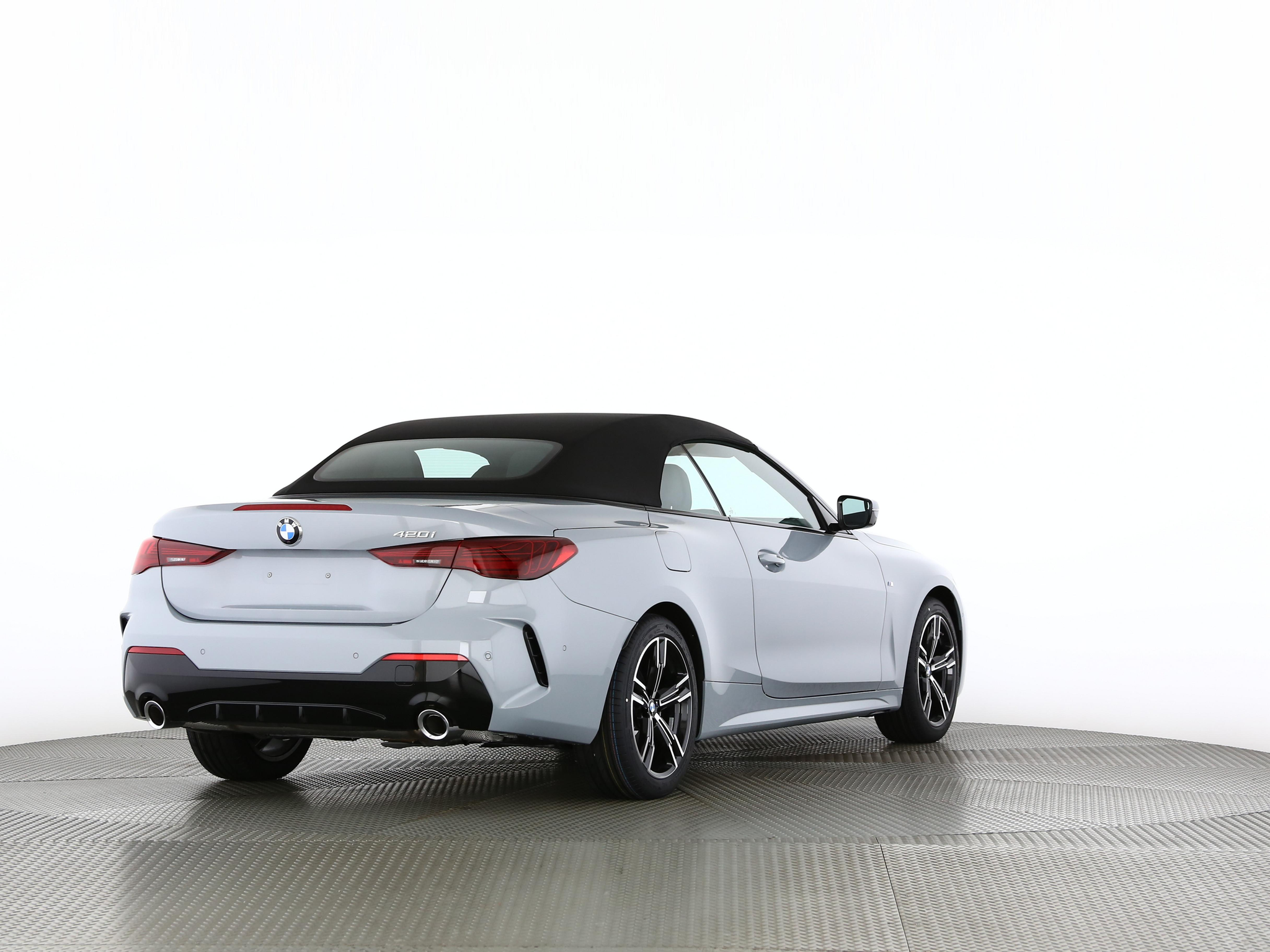 listing desktop thumbnail image 1