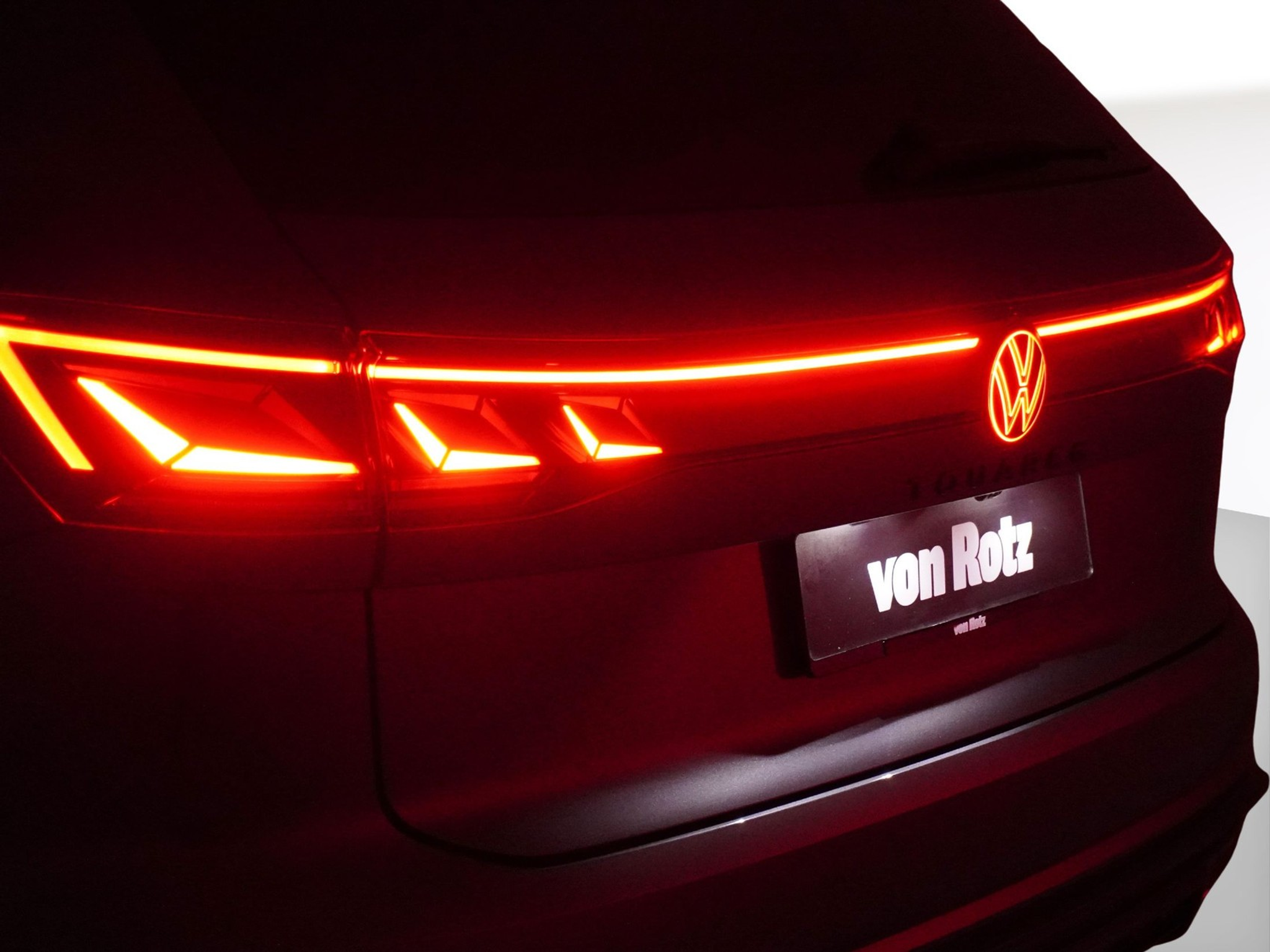 listing desktop thumbnail image 4