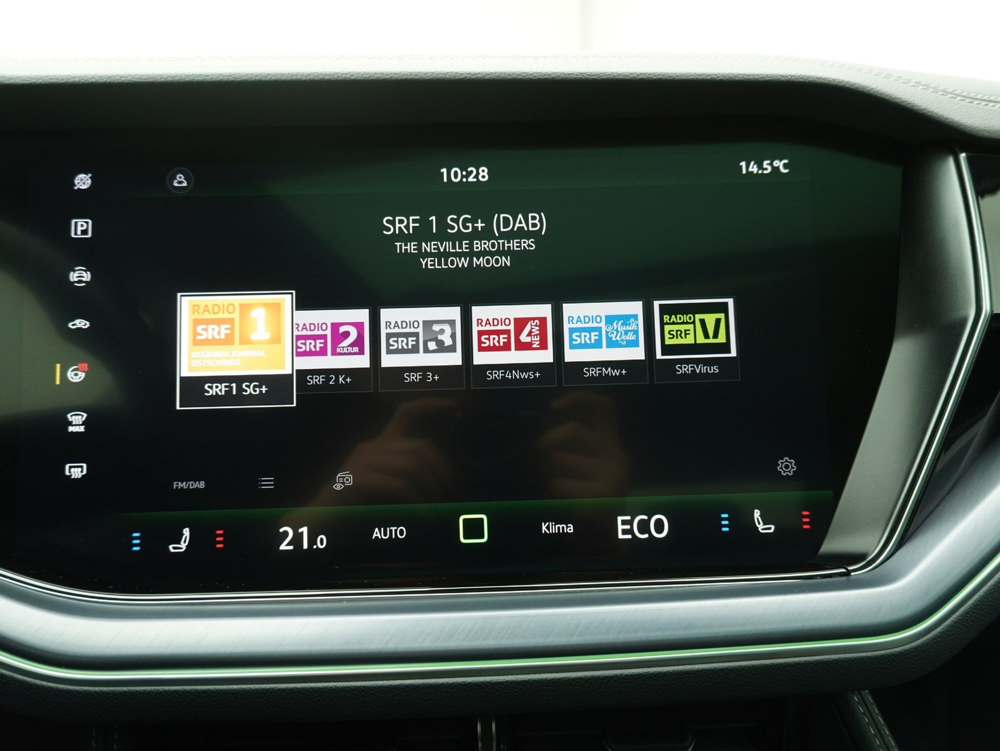 listing desktop thumbnail image 23