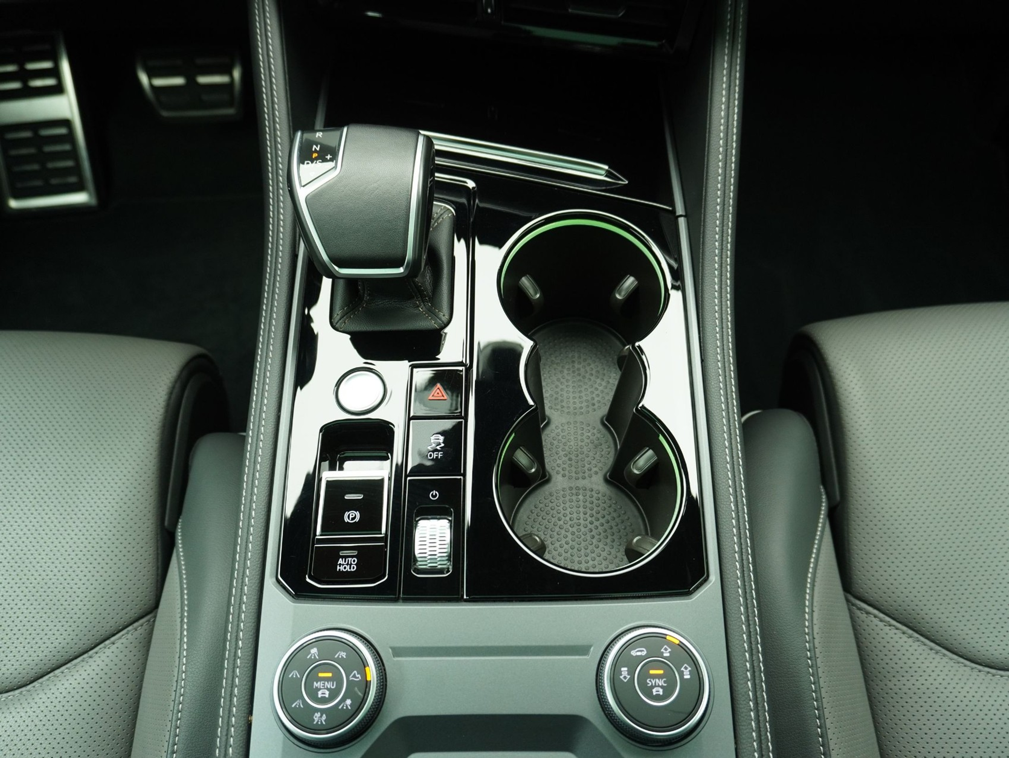 listing desktop thumbnail image 17