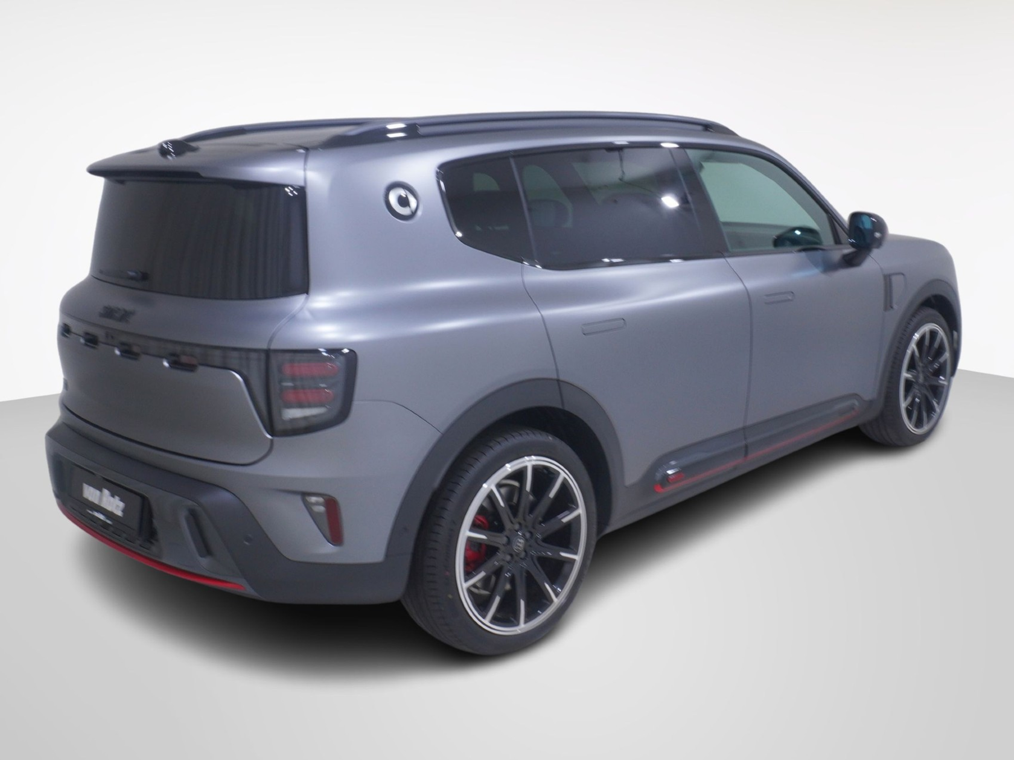 listing desktop thumbnail image 4