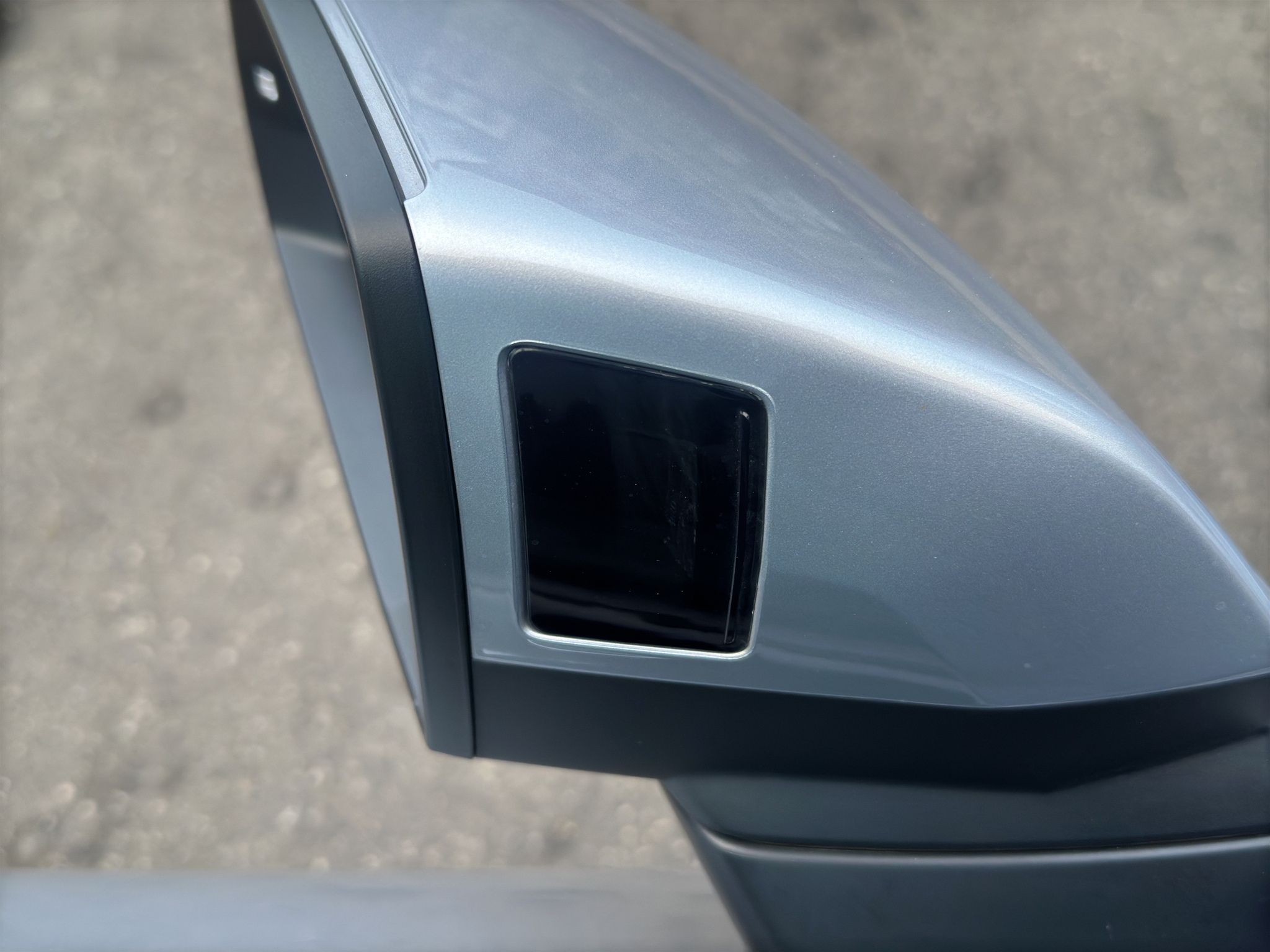 listing desktop thumbnail image 18