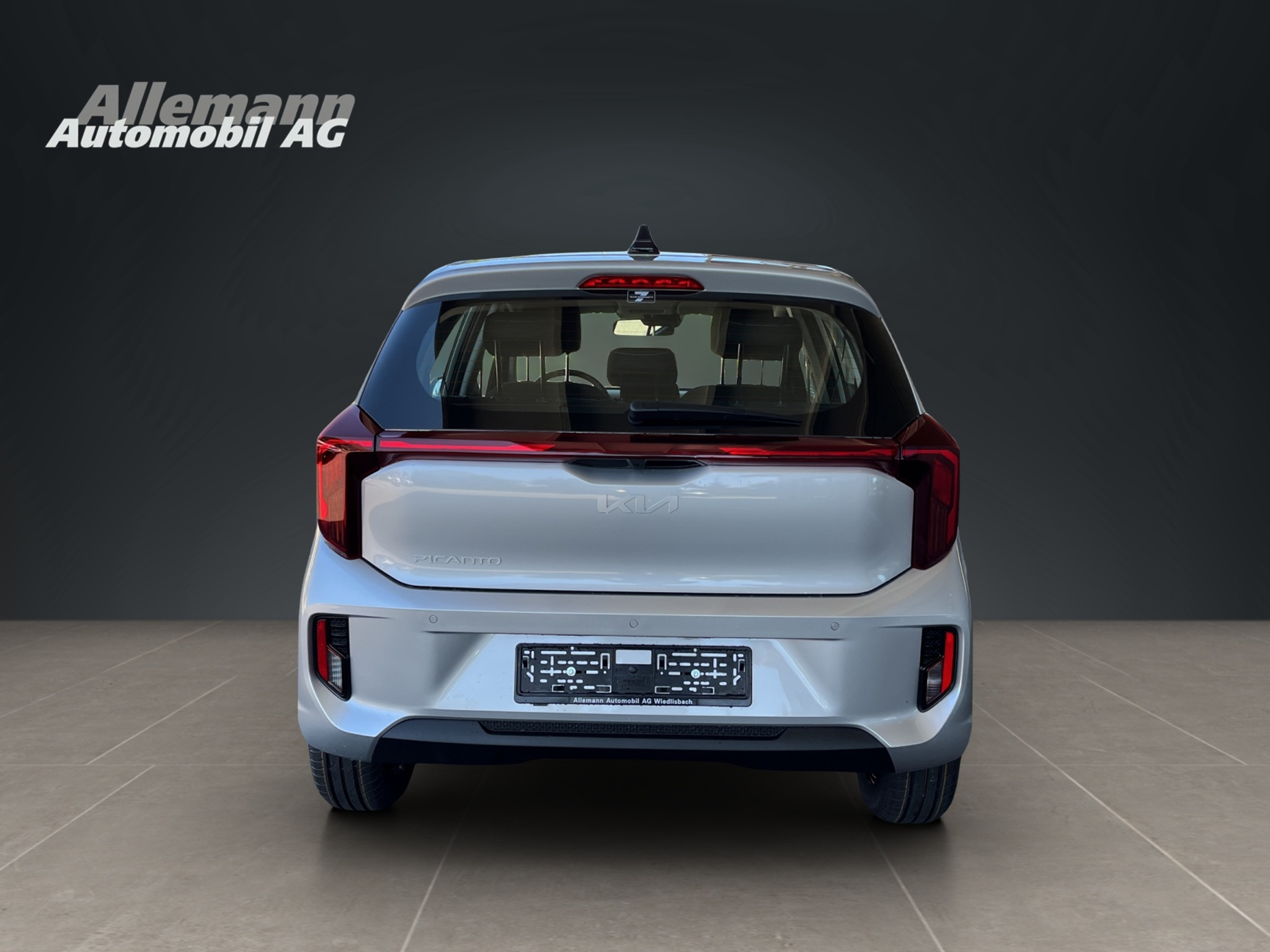 listing desktop thumbnail image 4