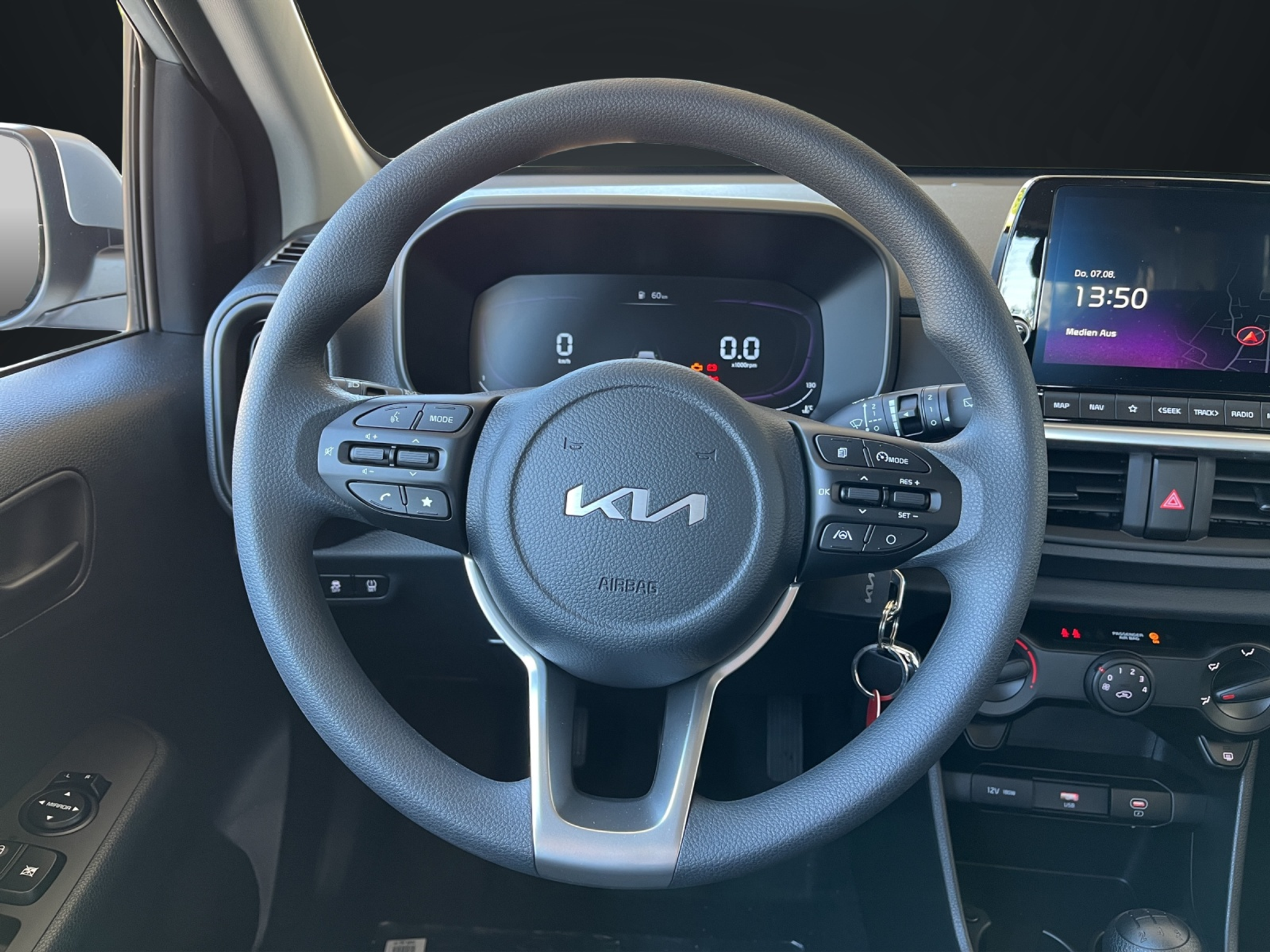 listing desktop thumbnail image 9