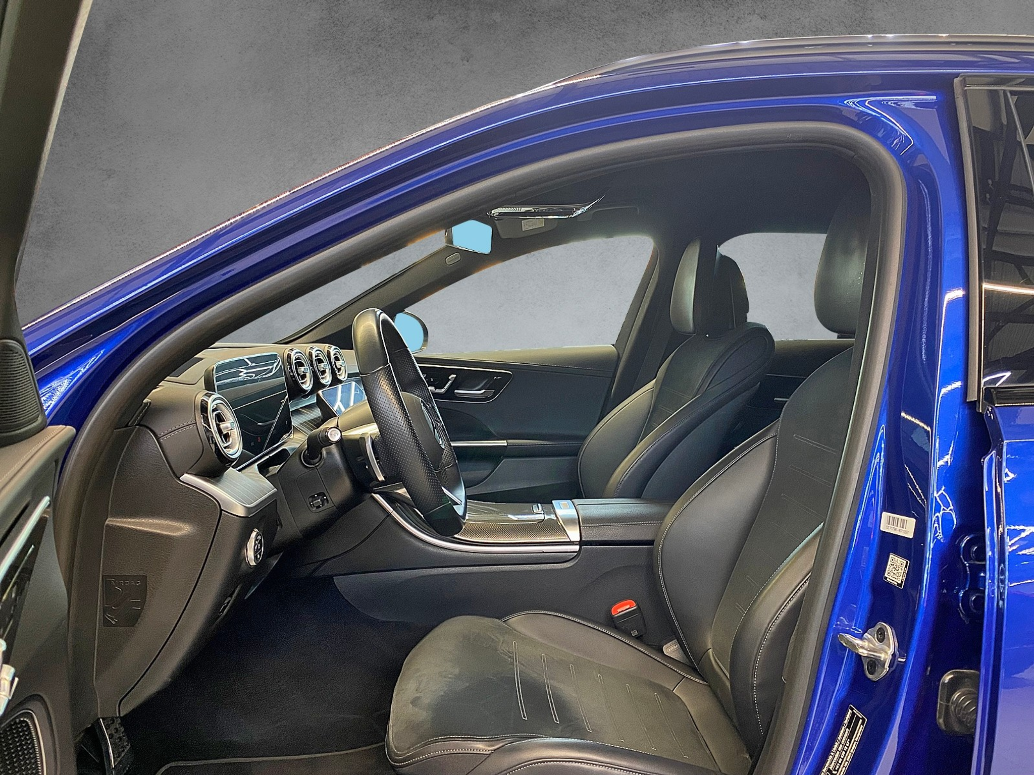 listing desktop thumbnail image 6