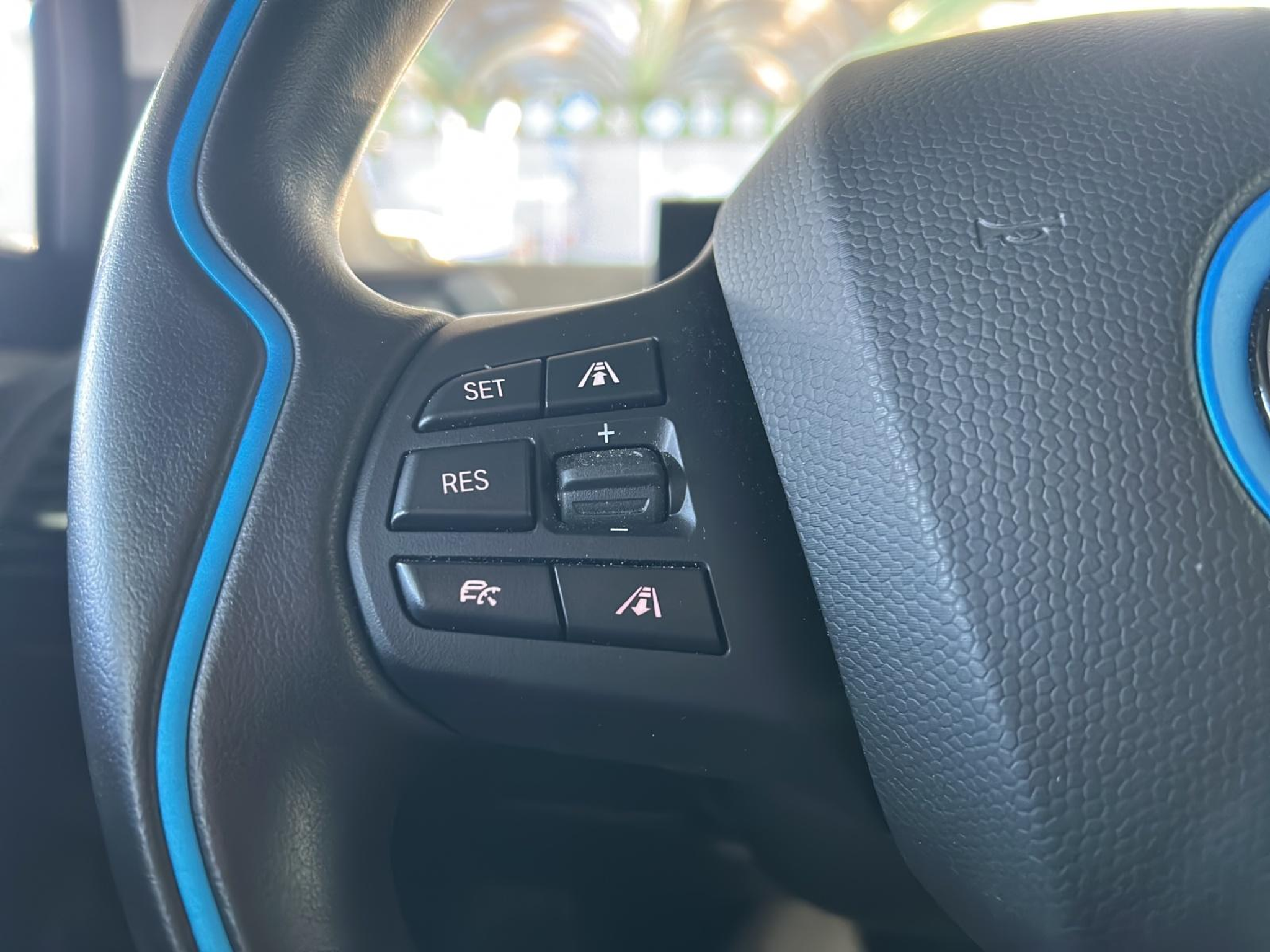 listing desktop thumbnail image 15