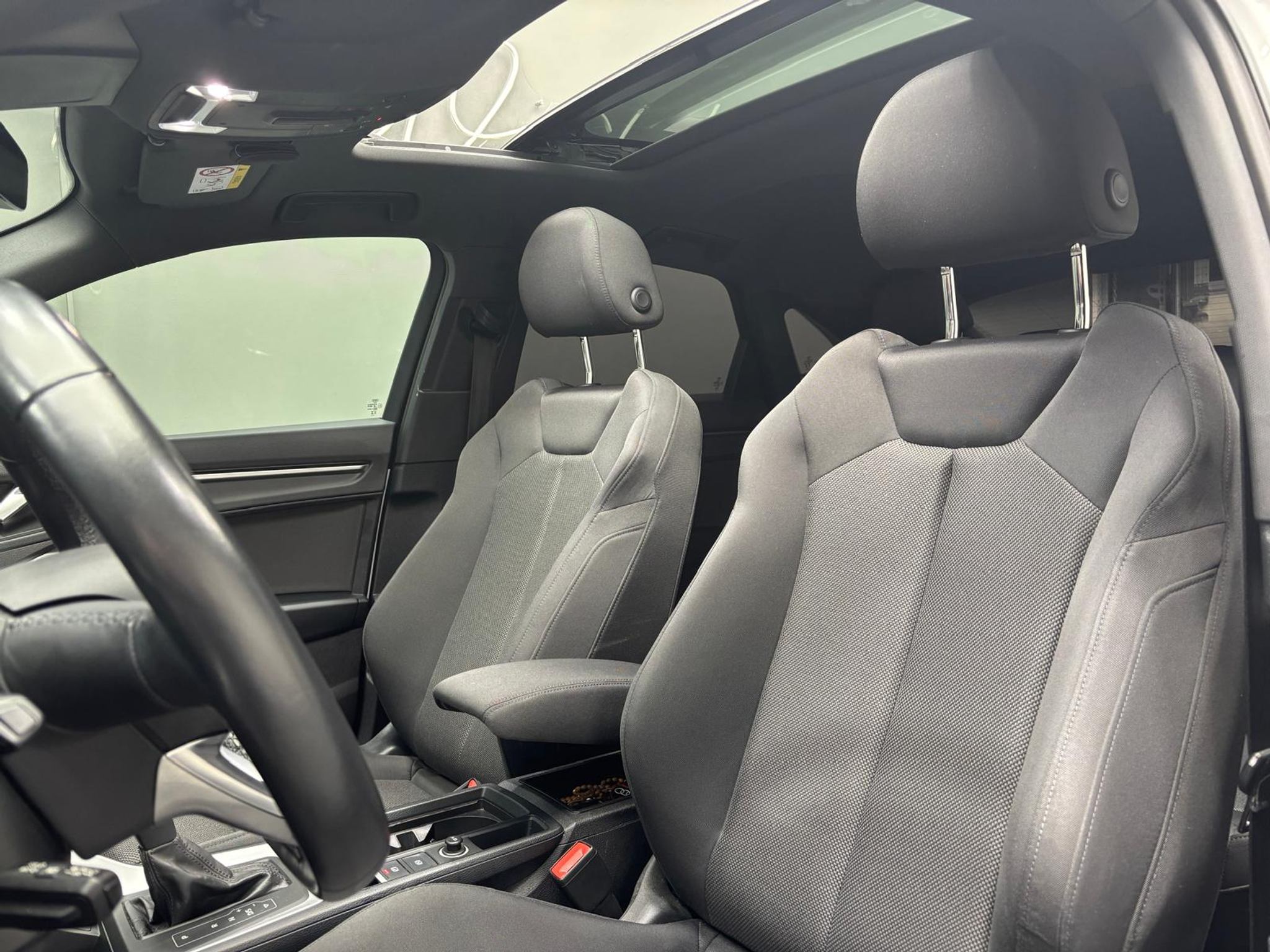 listing desktop thumbnail image 13