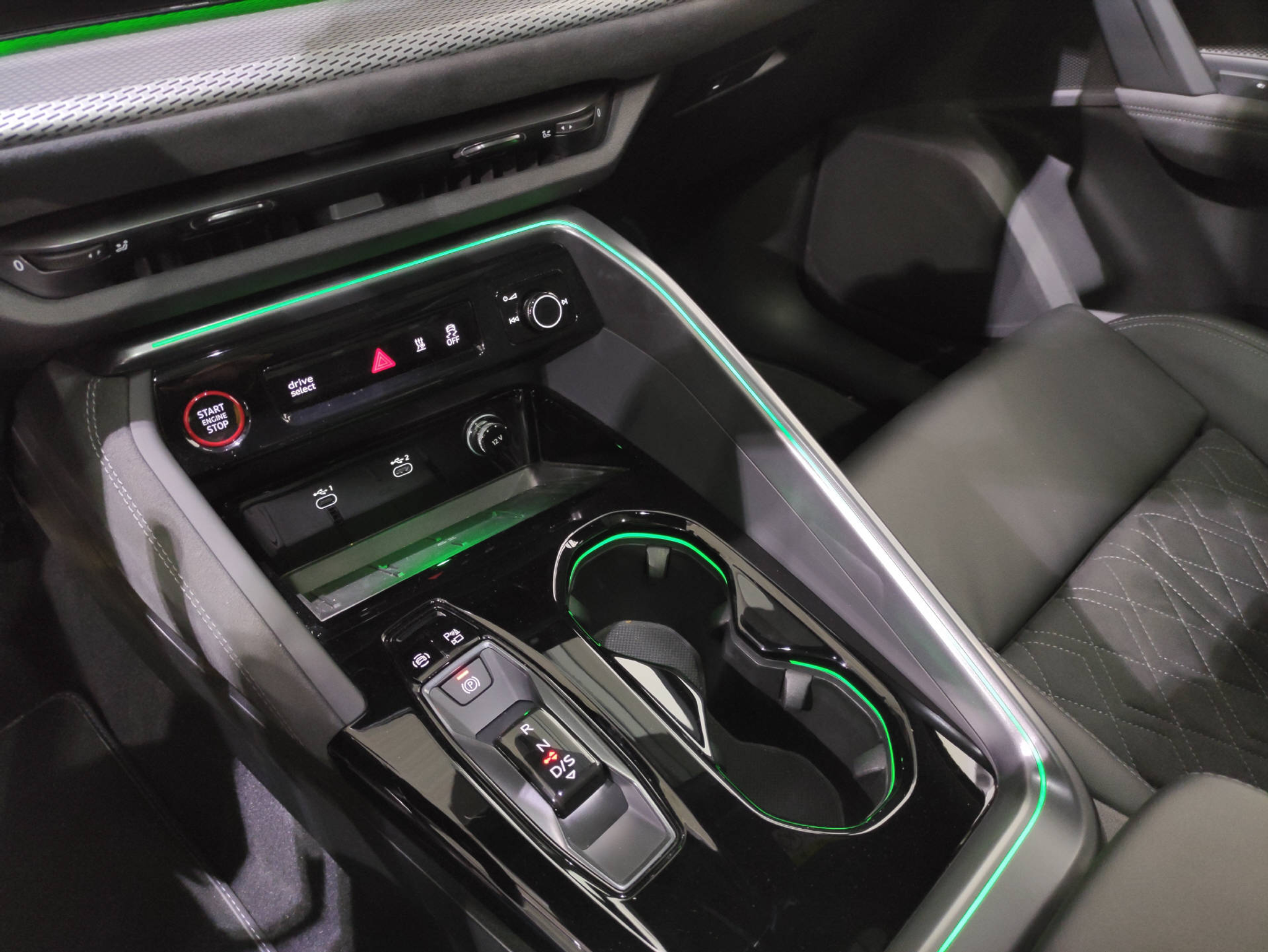 listing desktop thumbnail image 10