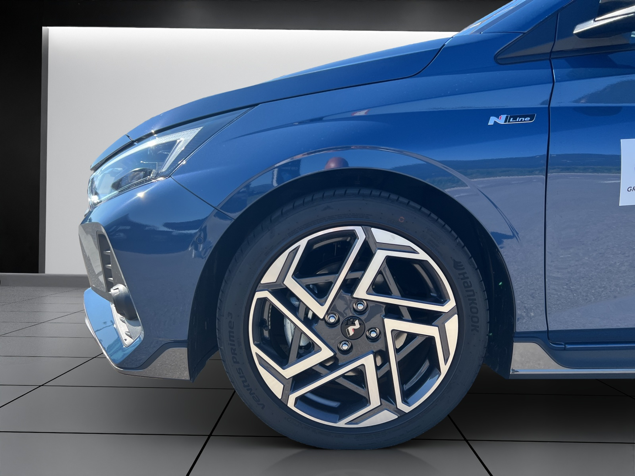 listing desktop thumbnail image 5