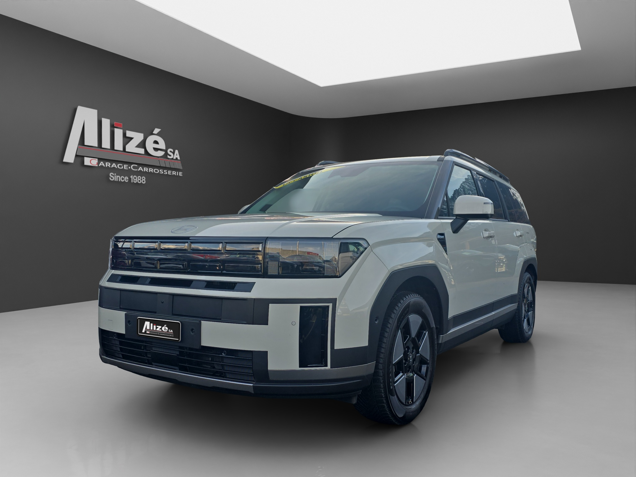 listing desktop thumbnail image 1