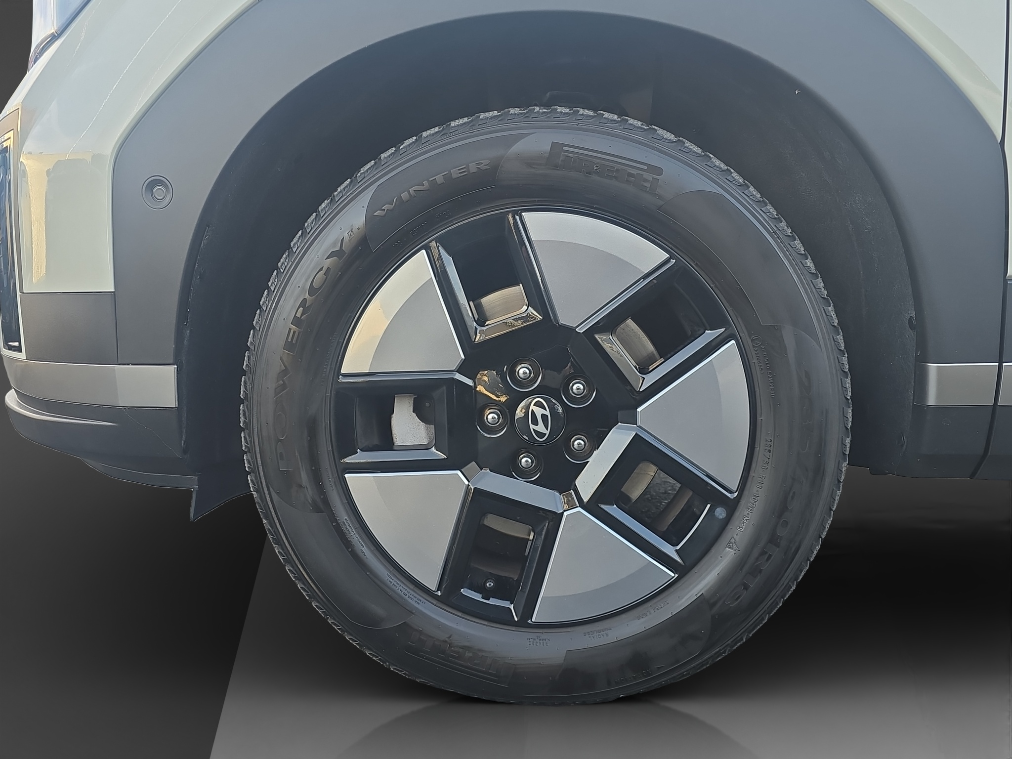 listing desktop thumbnail image 19