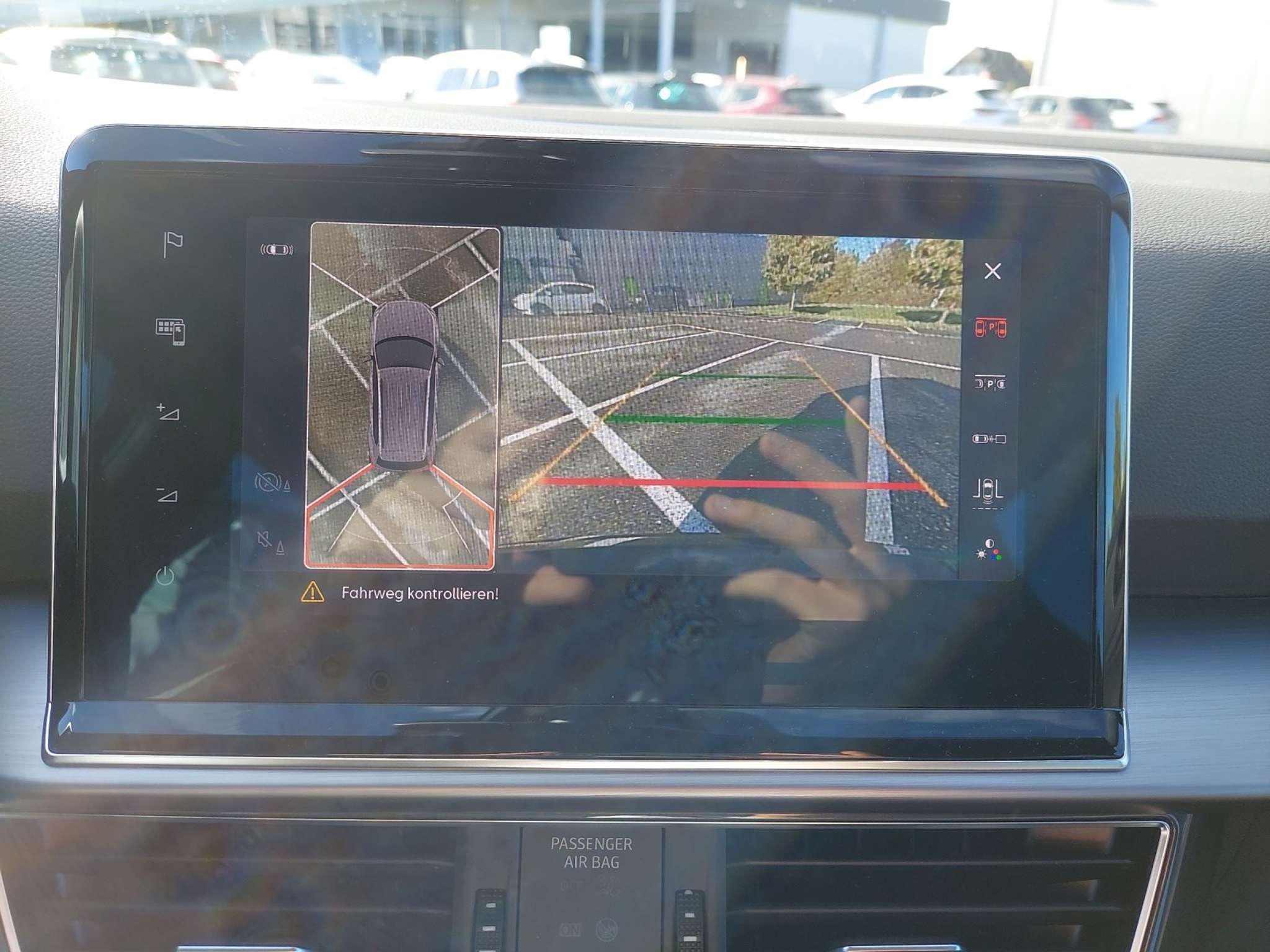 listing desktop thumbnail image 12