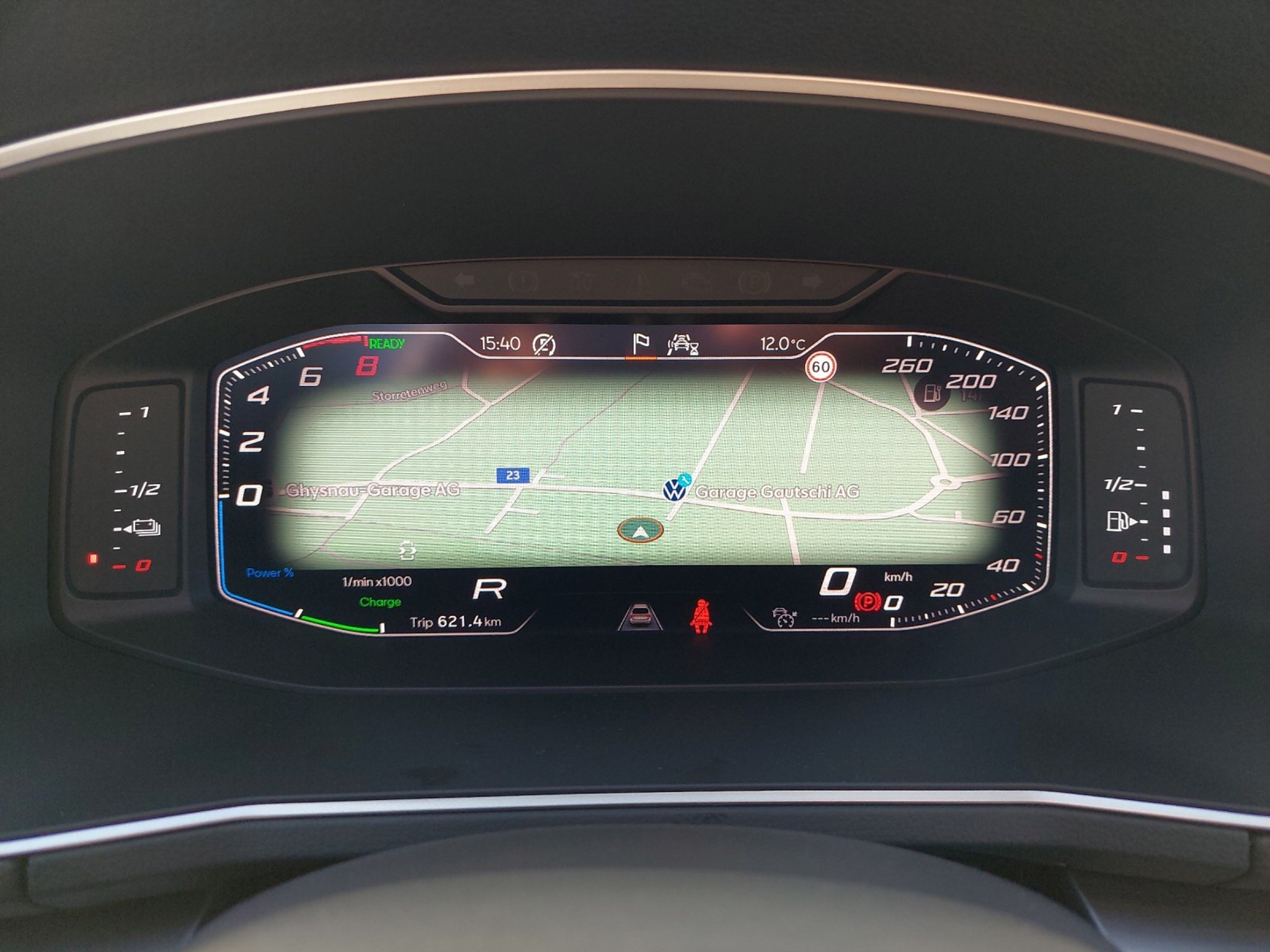 listing desktop thumbnail image 13