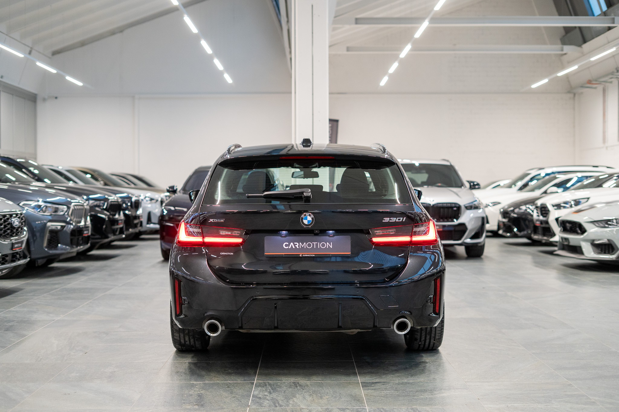 listing desktop thumbnail image 4