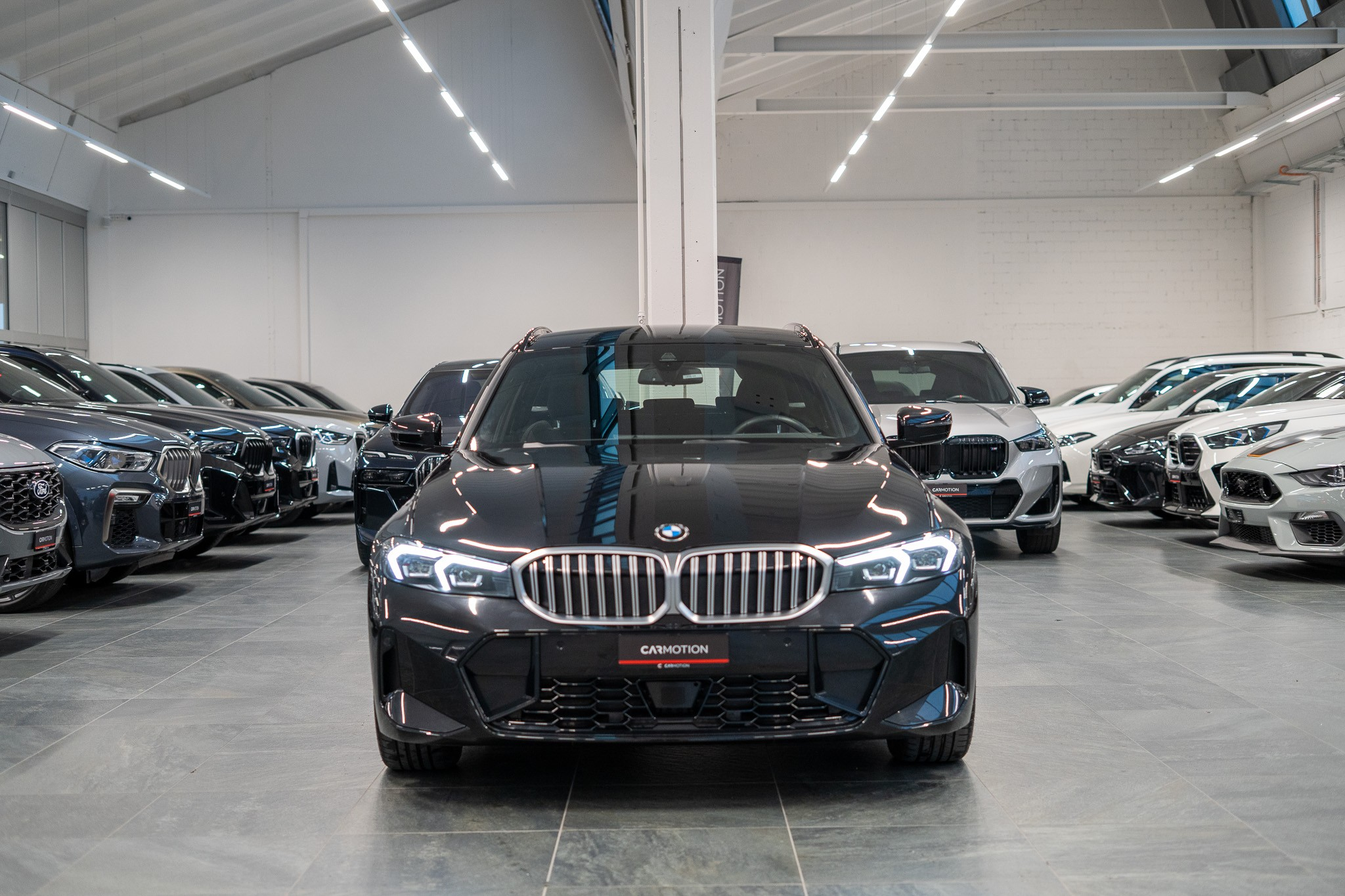 listing desktop thumbnail image 1