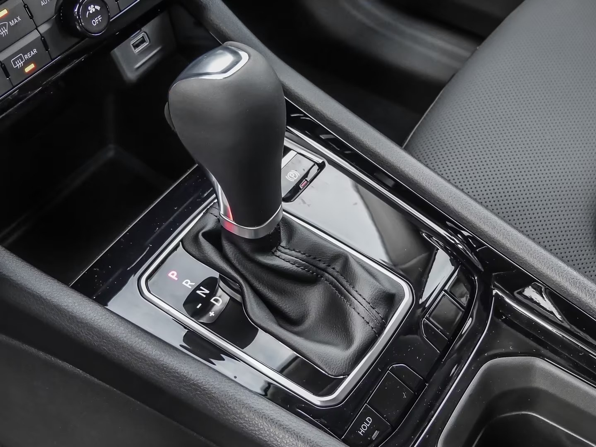 listing desktop thumbnail image 19