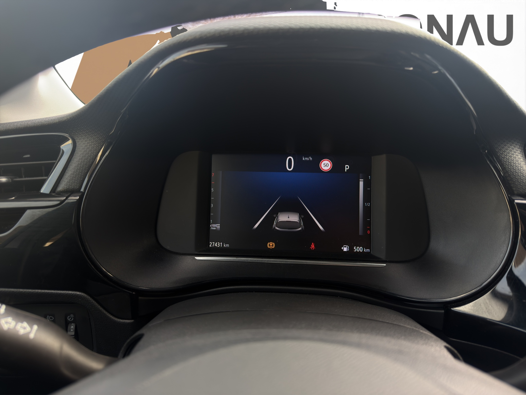 listing desktop thumbnail image 14