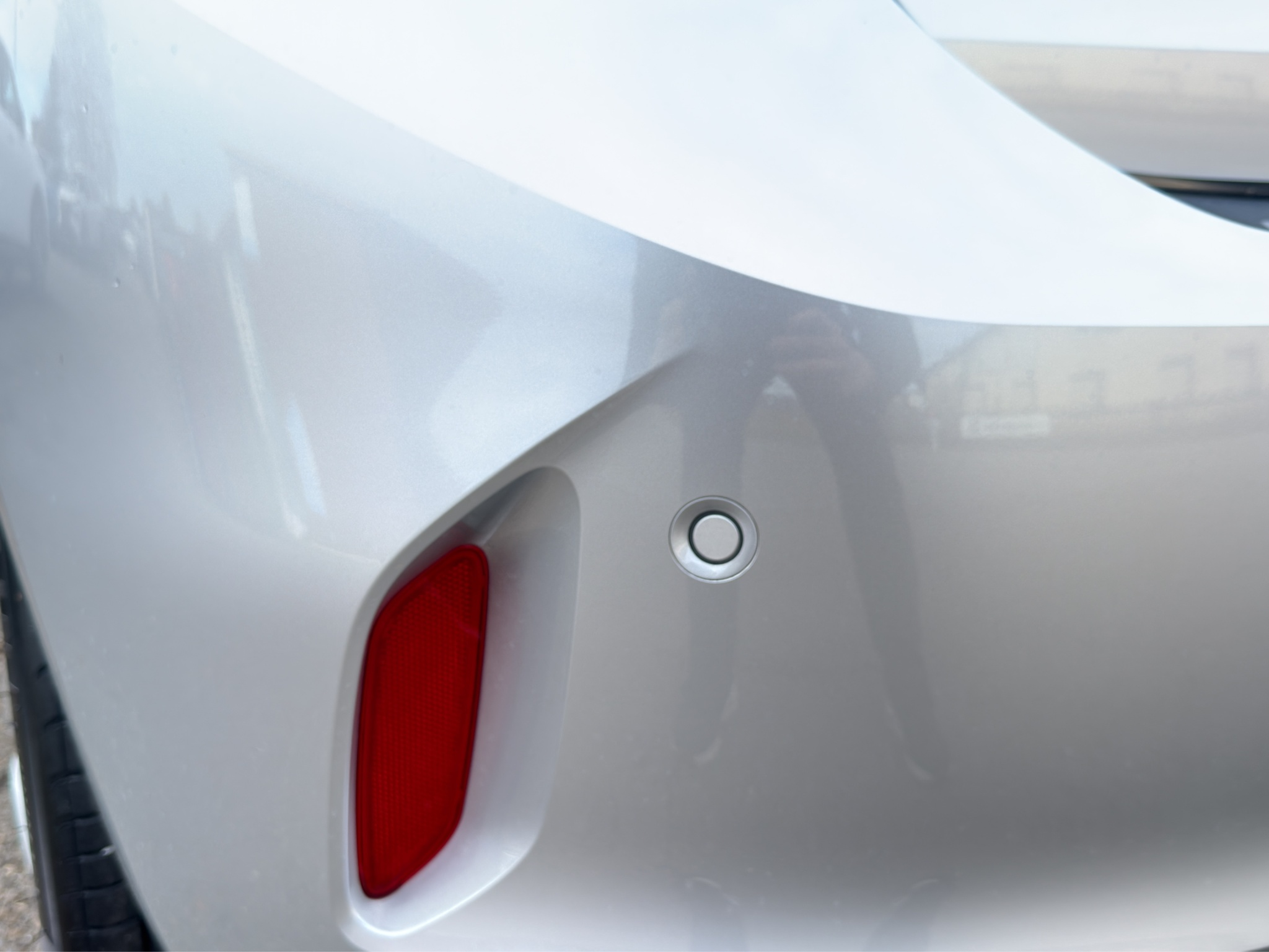 listing desktop thumbnail image 27