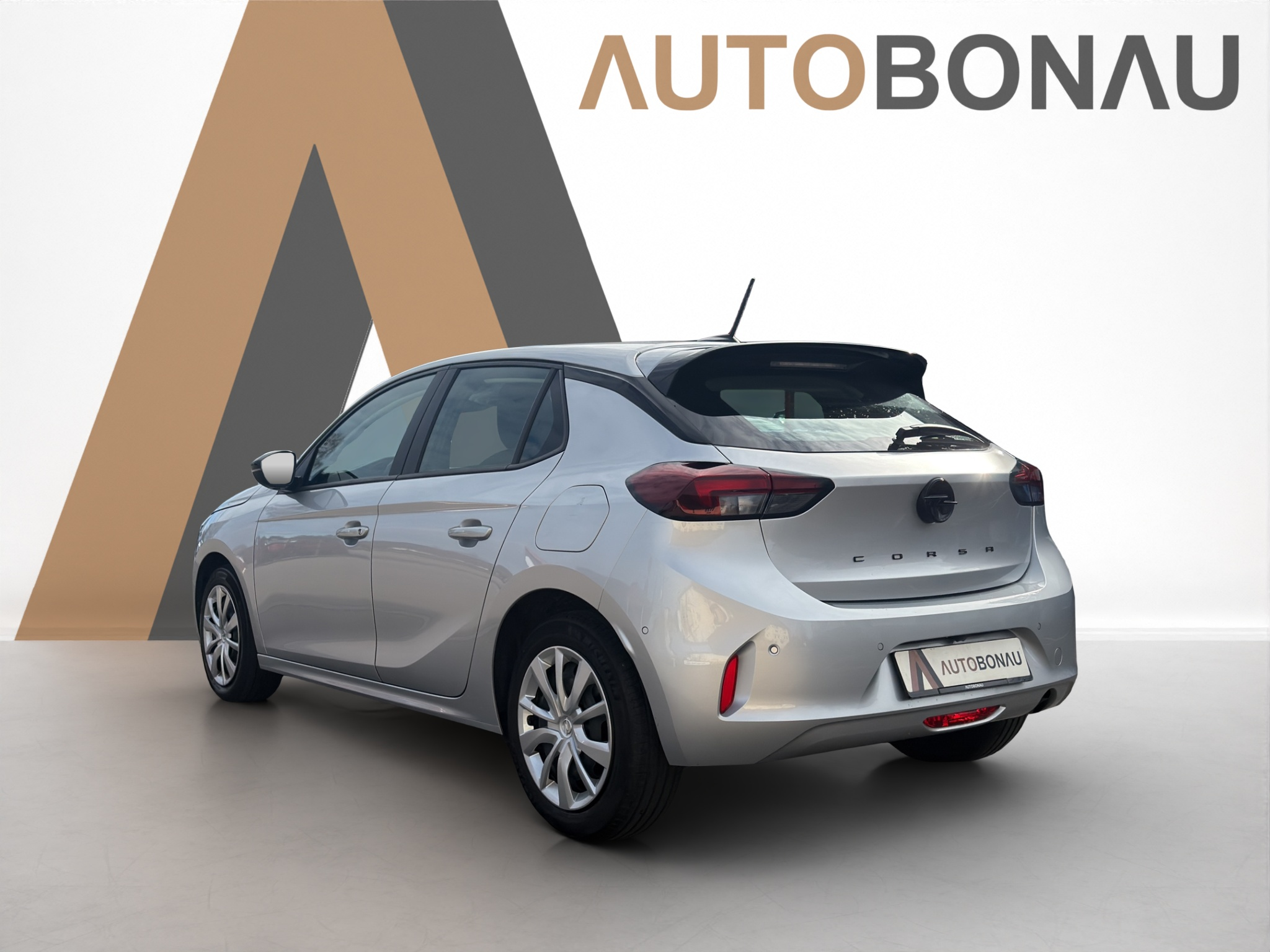 listing desktop thumbnail image 2