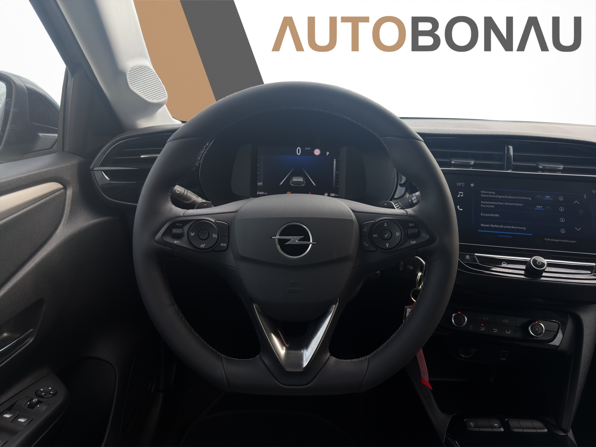 listing desktop thumbnail image 13