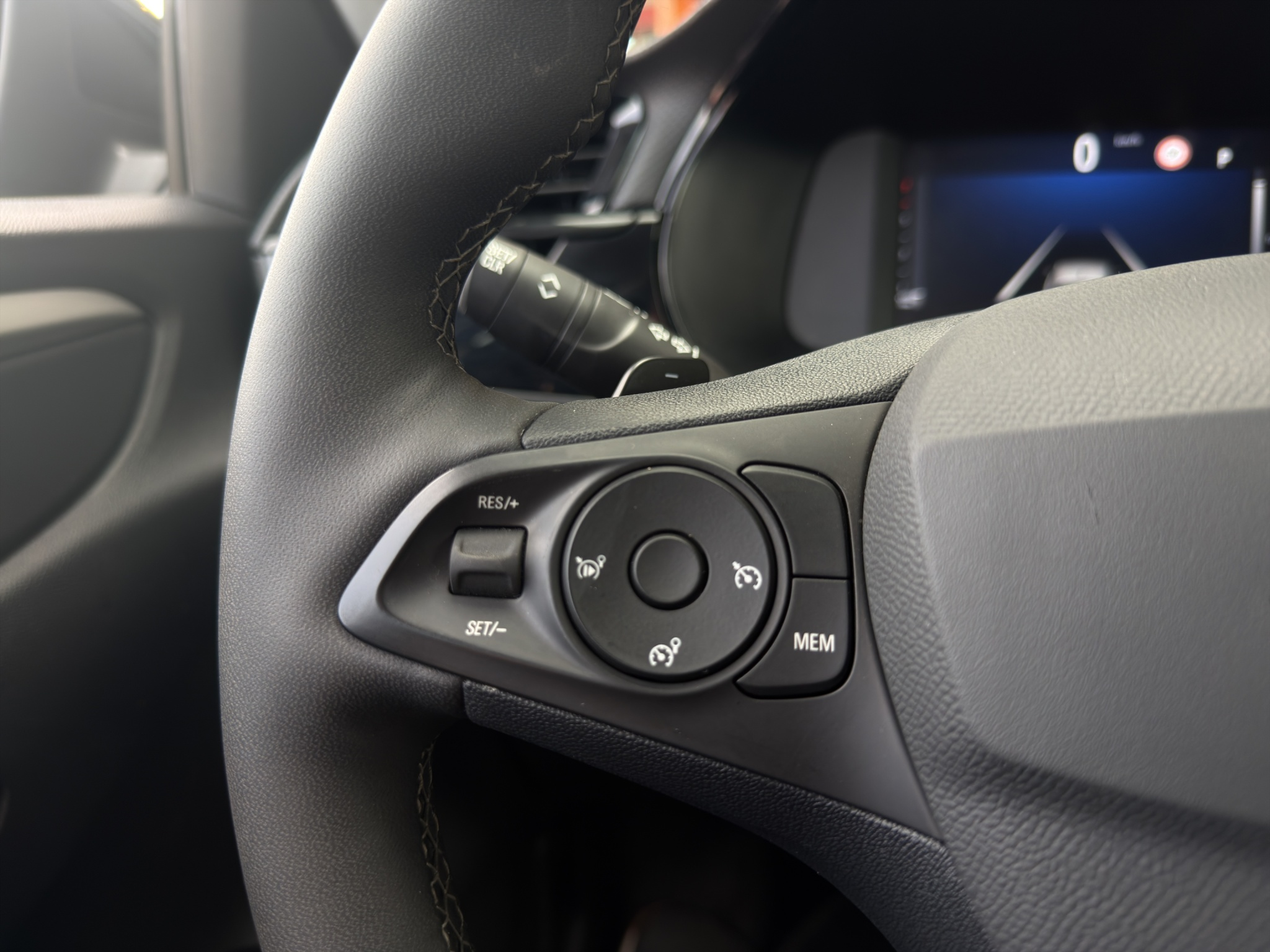 listing desktop thumbnail image 22