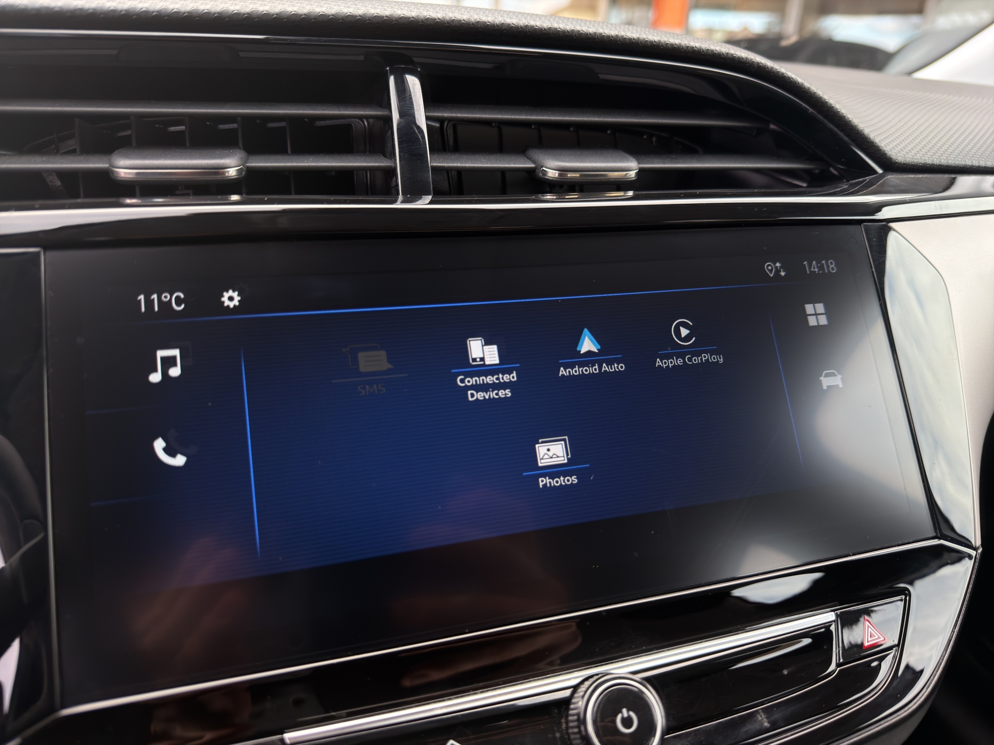 listing desktop thumbnail image 25