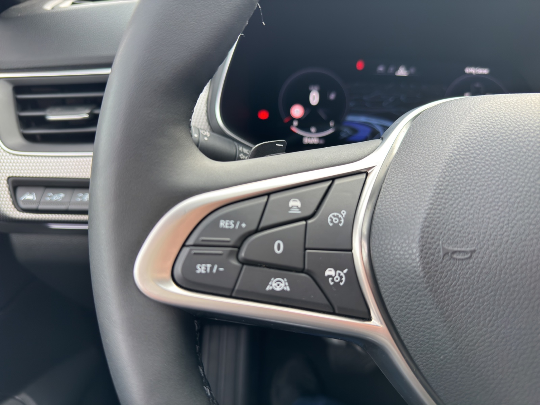 listing desktop thumbnail image 28