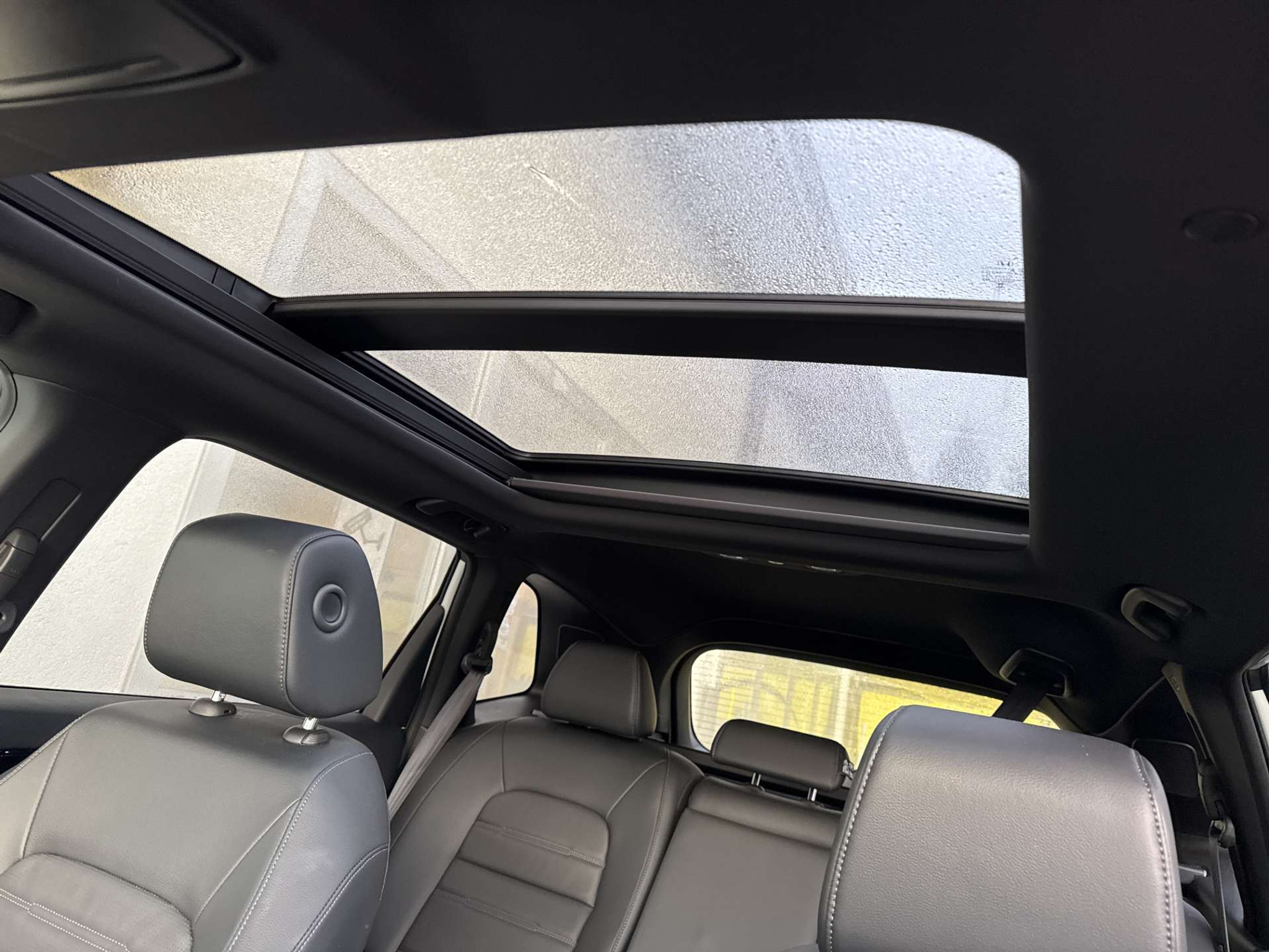 listing desktop thumbnail image 13