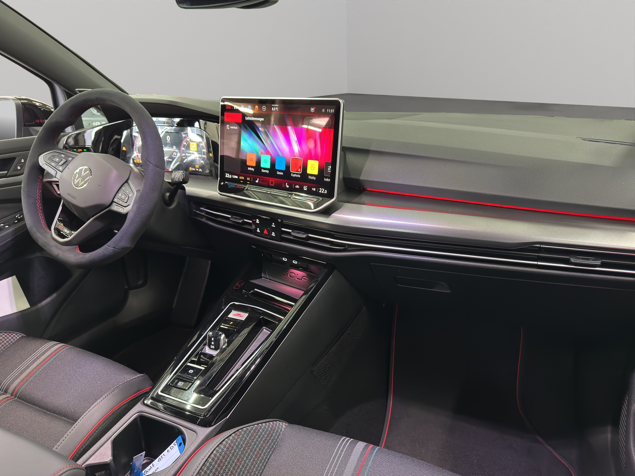 listing desktop thumbnail image 9