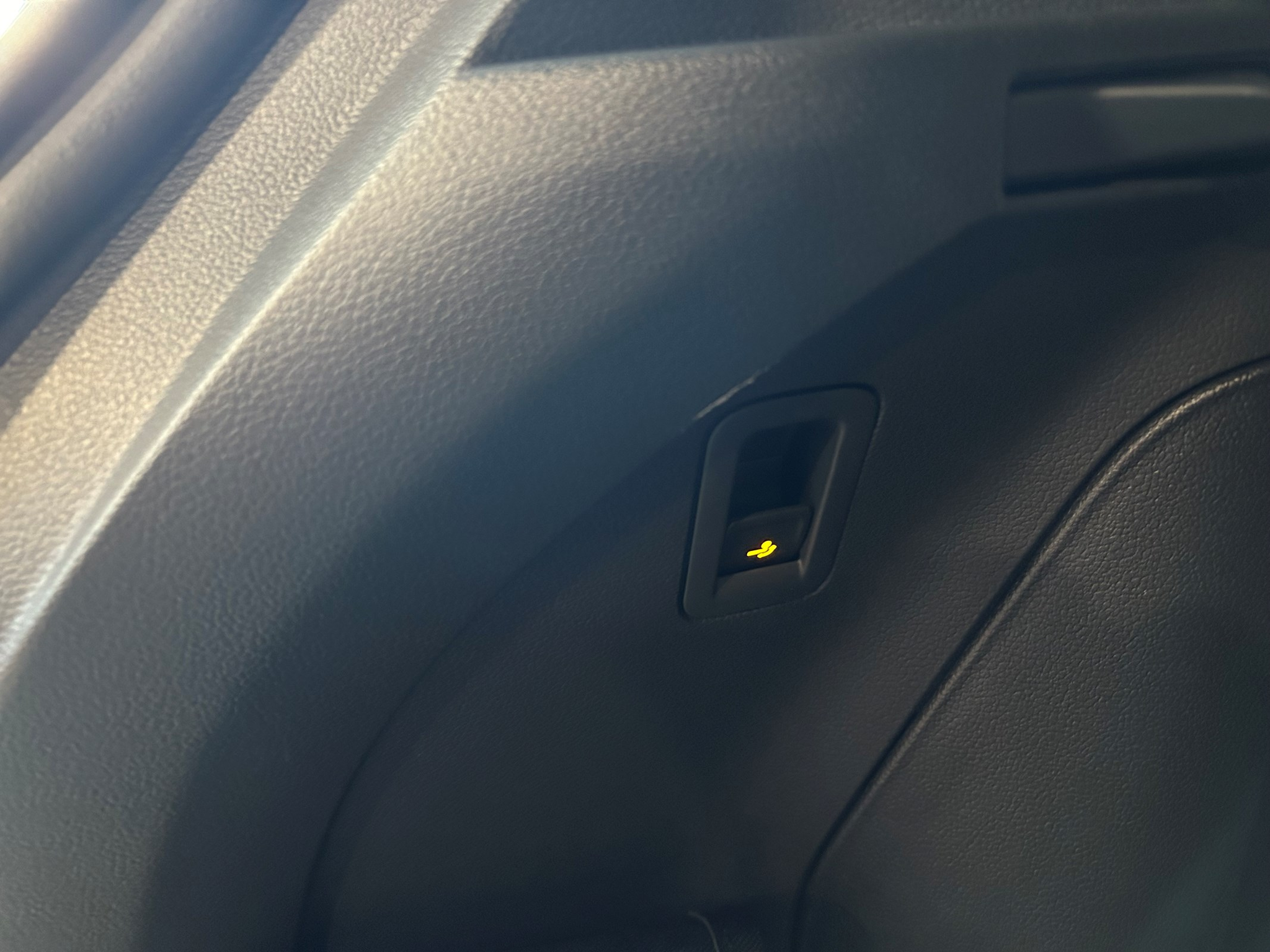 listing desktop thumbnail image 12