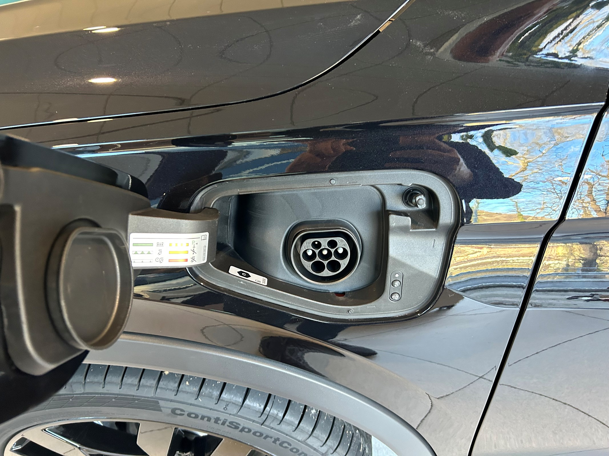 listing desktop thumbnail image 14