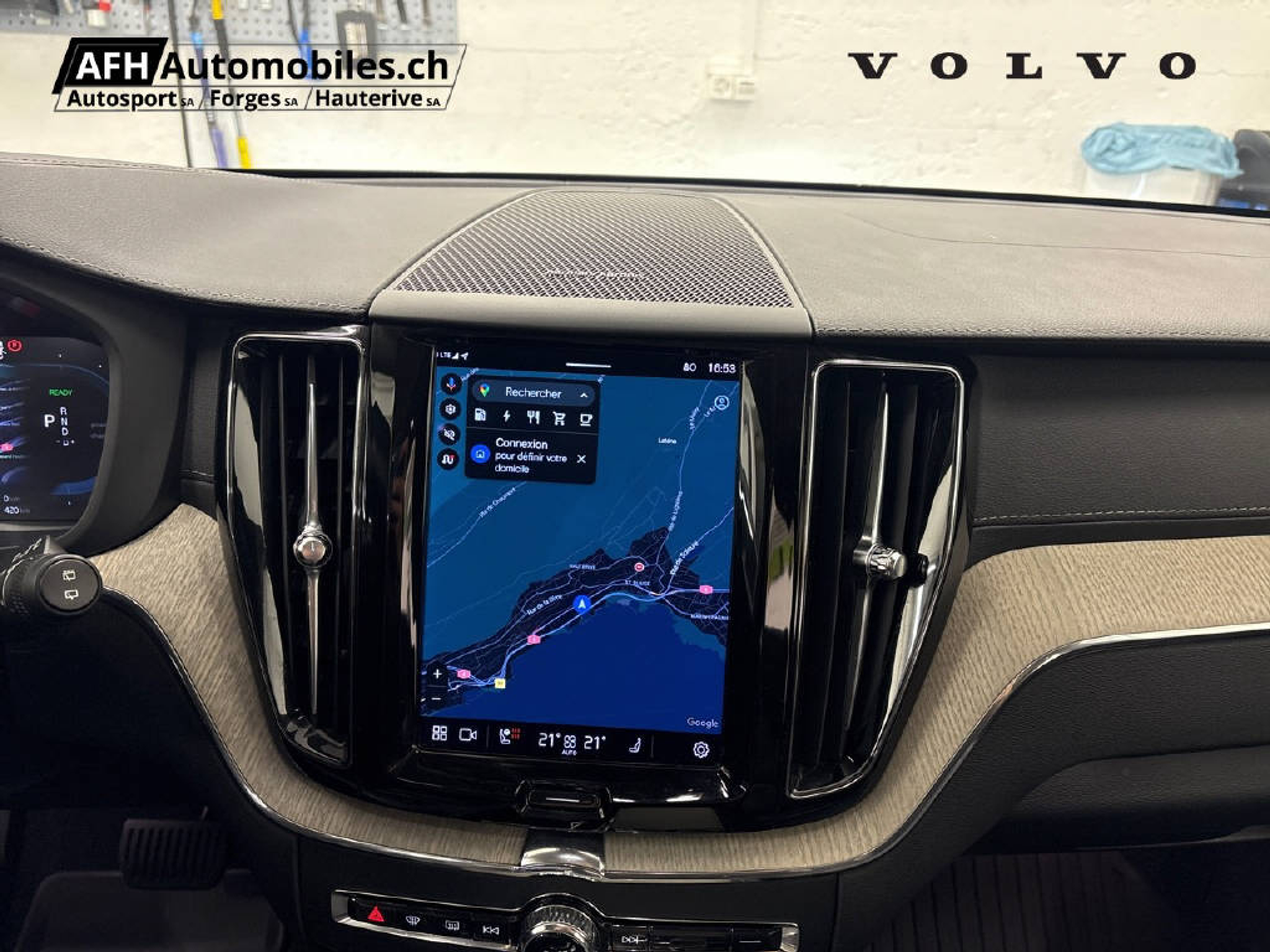 listing desktop thumbnail image 19