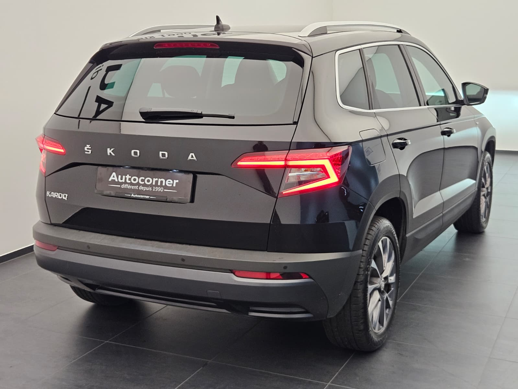 listing desktop thumbnail image 6